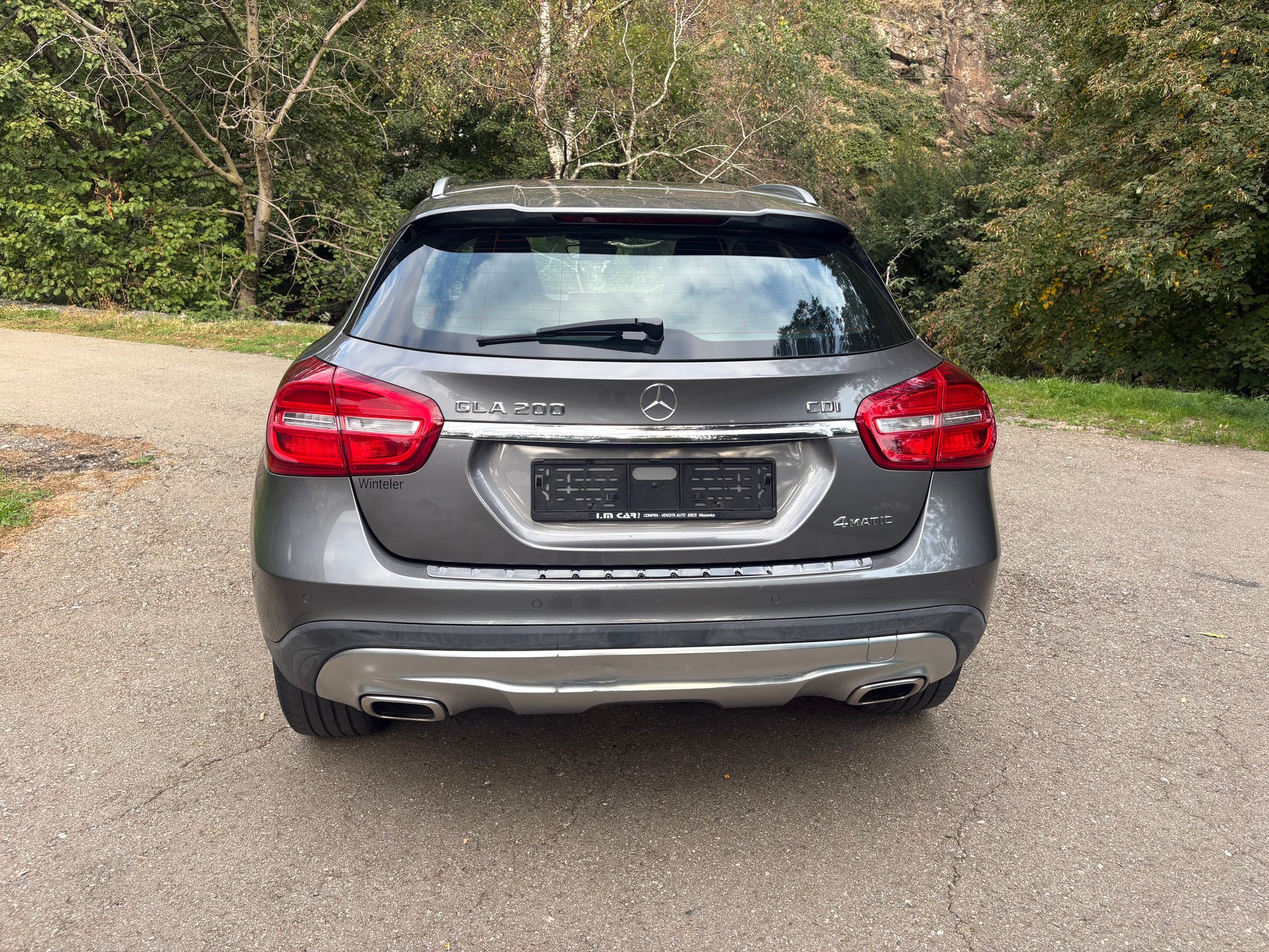 MERCEDES-BENZ GLA 200 CDI Swiss Star Edition 4Matic 7G-DCT-image-3