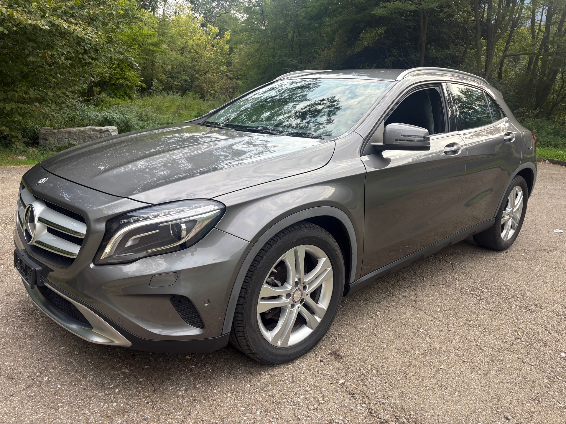 MERCEDES-BENZ GLA 200 CDI Swiss Star Edition 4Matic 7G-DCT-image-0