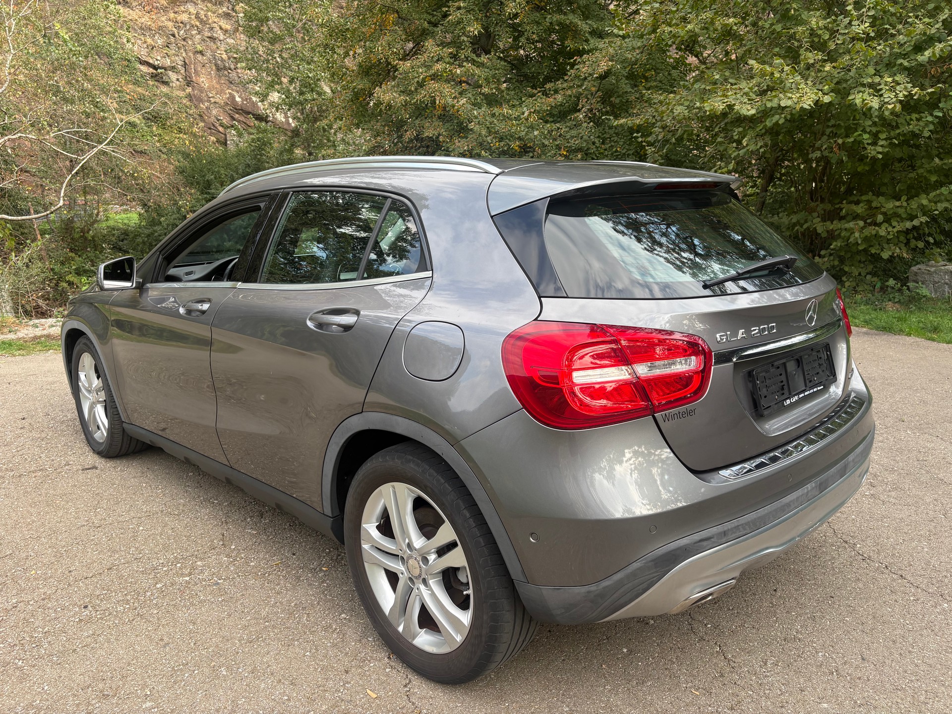 MERCEDES-BENZ GLA 200 CDI Swiss Star Edition 4Matic 7G-DCT-image-2