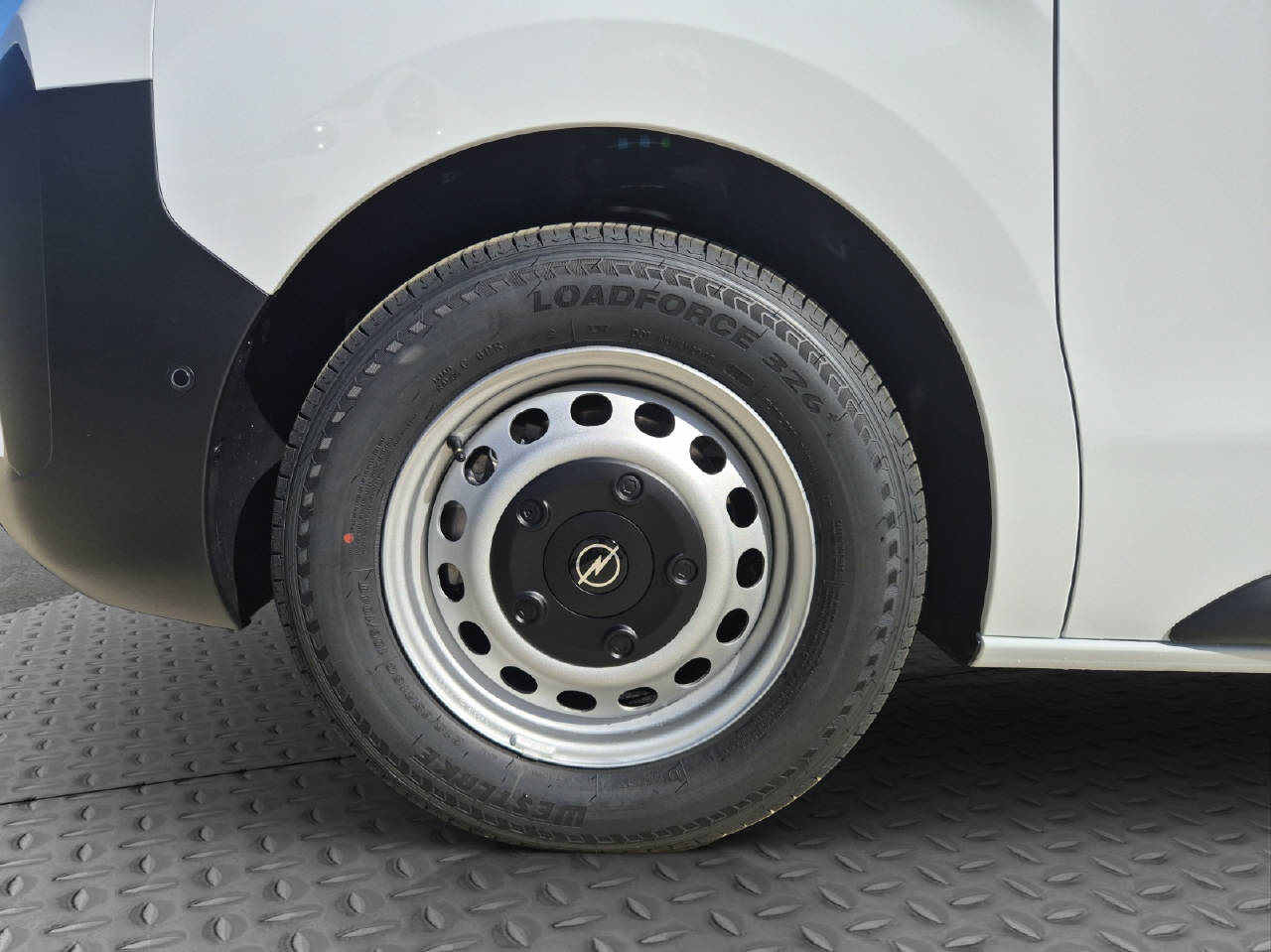 OPEL Vivaro Cargo 1.5 D 120 Energize Your Business S/S-image-15