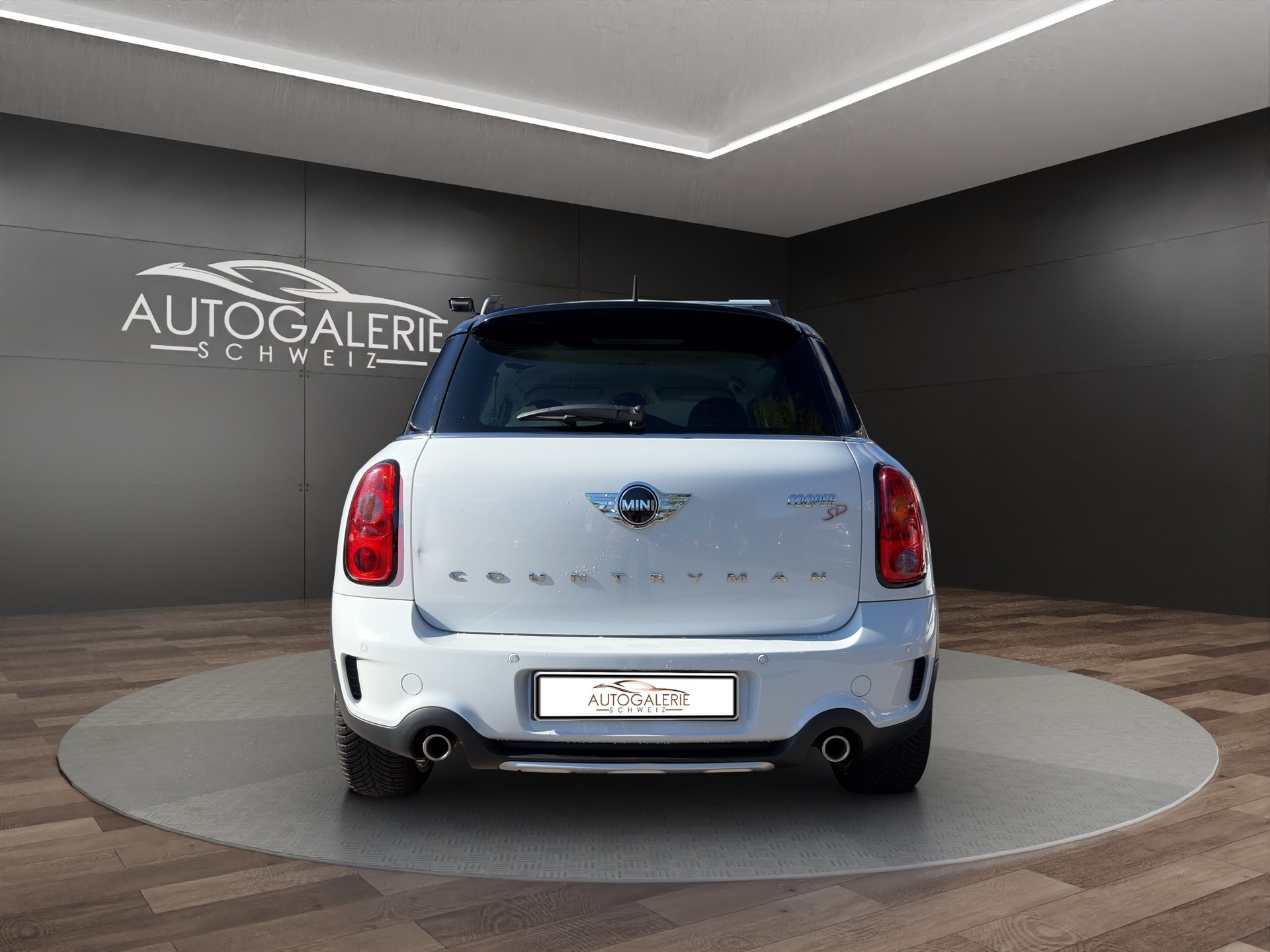 MINI Countryman Cooper SD ALL4 Snowhill | CH | CHILI | WIRED | Xenon | 18" | Piano Black Exterieur |-image-3