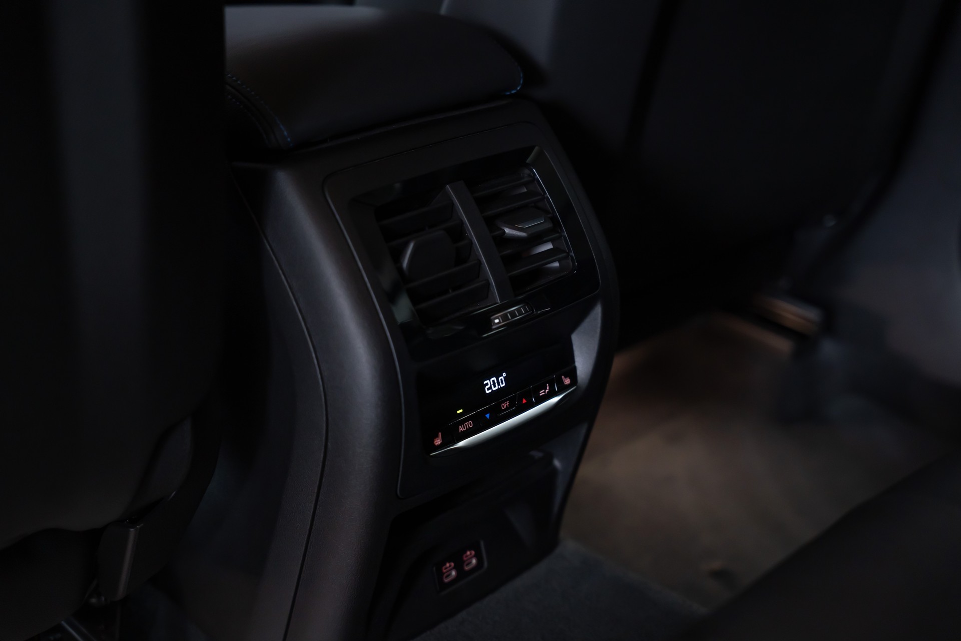 BMW X3 M40i / HeadUp / Harman/Kardon / Rückfahrkamera-image-15