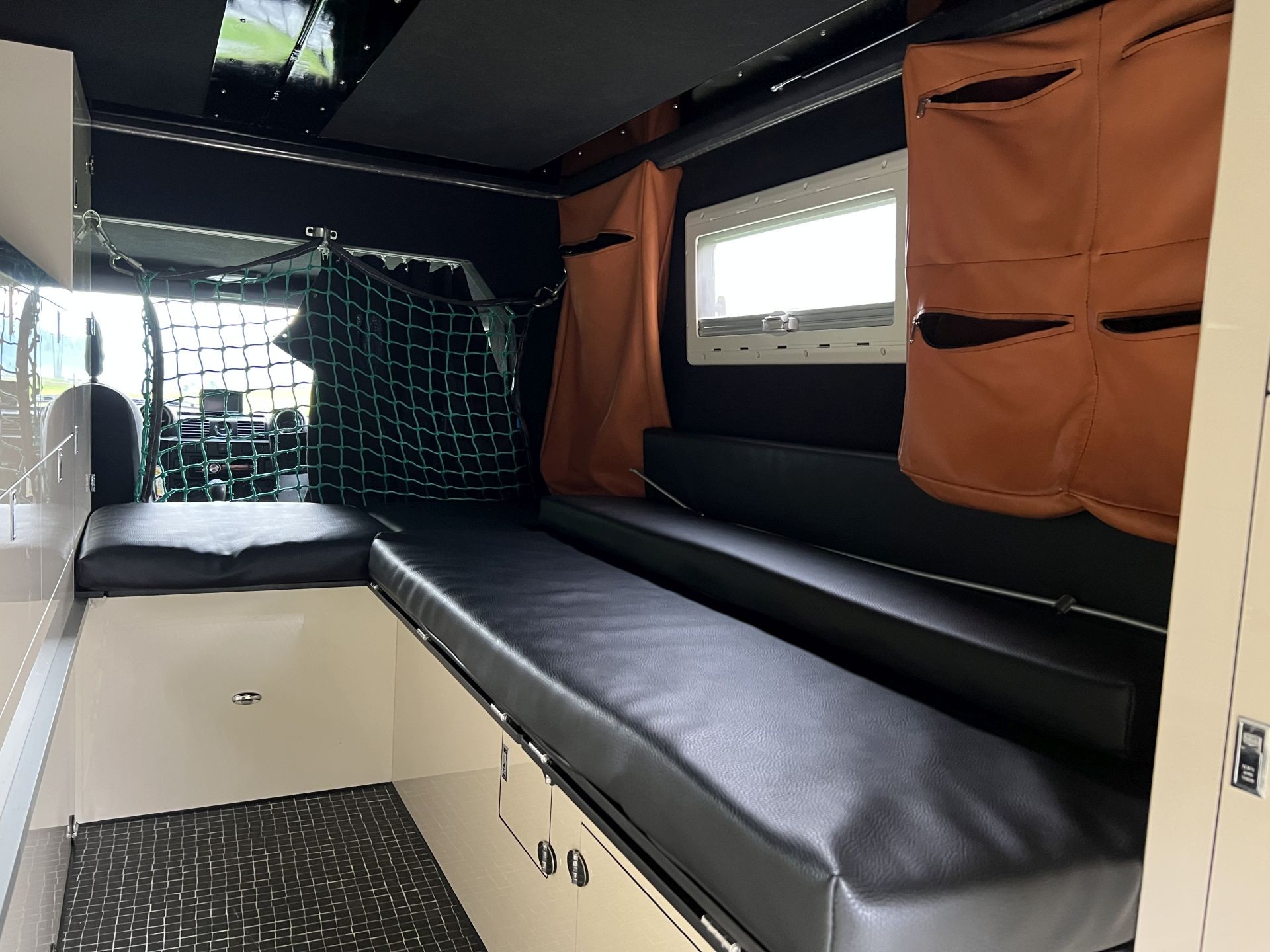LAND ROVER 110 HT matzker MDX Avus Performance-image-14