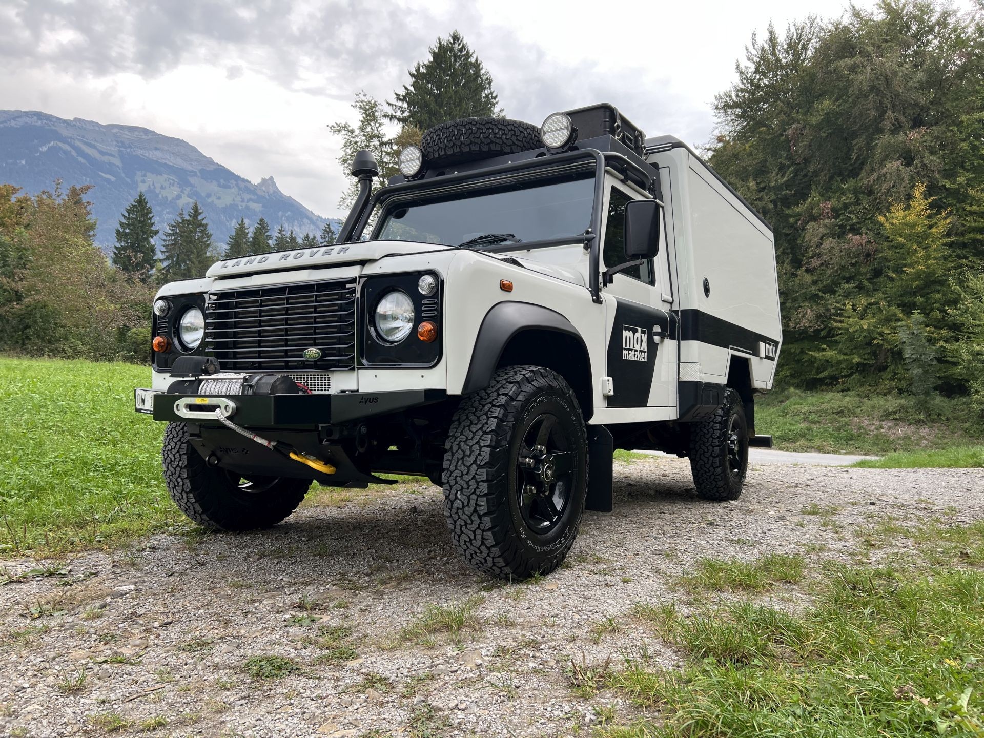 LAND ROVER 110 HT matzker MDX Avus Performance-image-5