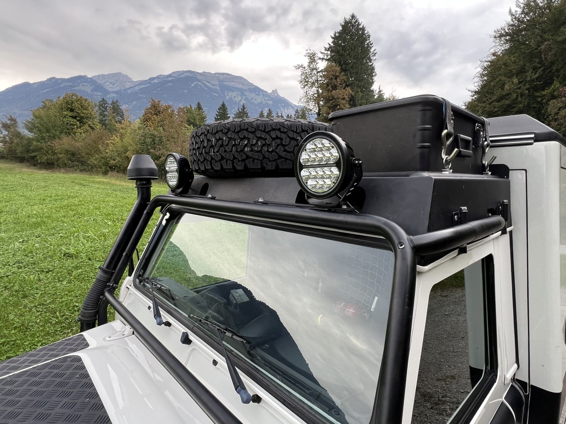 LAND ROVER 110 HT matzker MDX Avus Performance-image-10