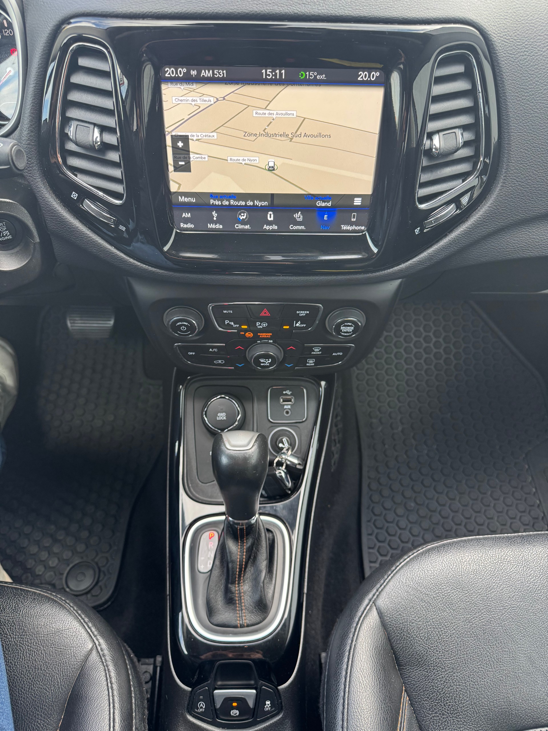 JEEP Compass 1.4 Turbo Limited AWD 9ATX-image-11