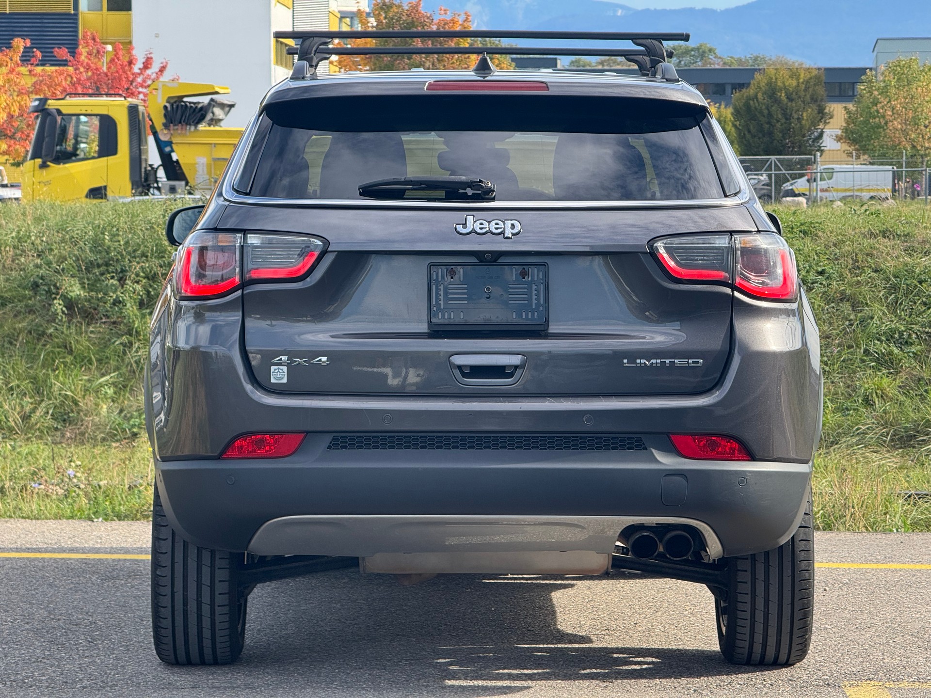 JEEP Compass 1.4 Turbo Limited AWD 9ATX-image-4