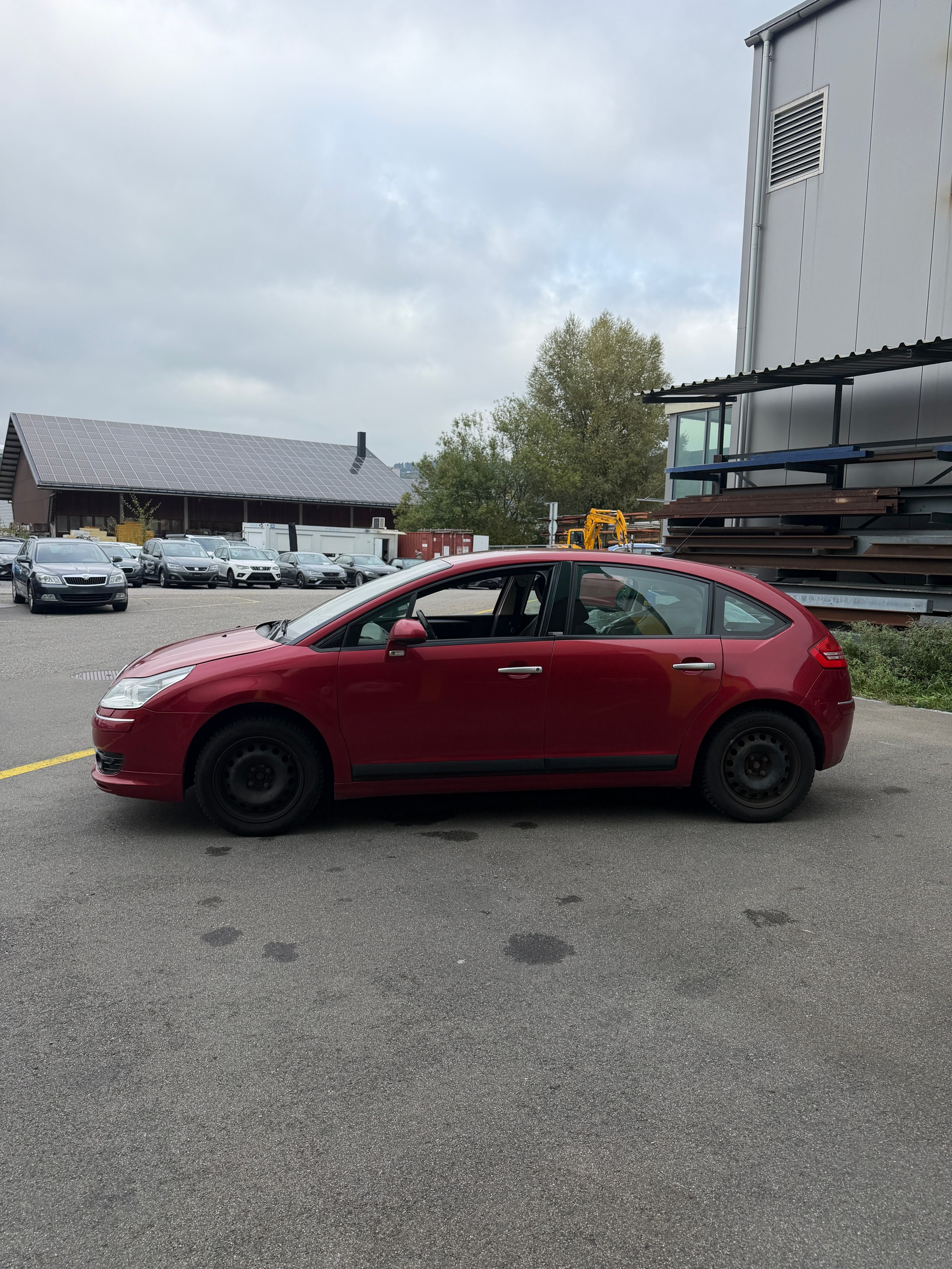 CITROEN C4 Berline 2.0i 16V Edition-image-3