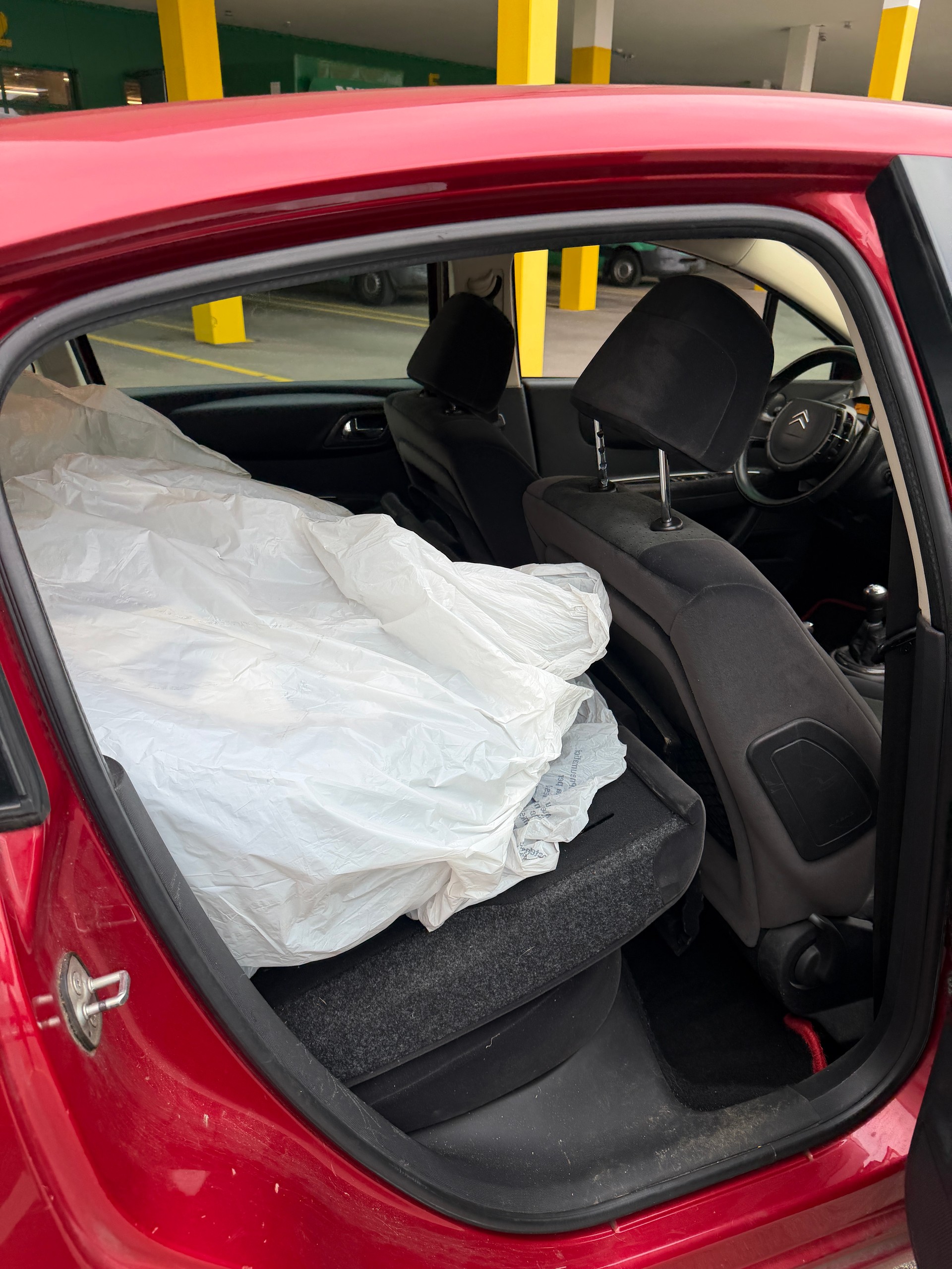 CITROEN C4 Berline 2.0i 16V Edition-image-15