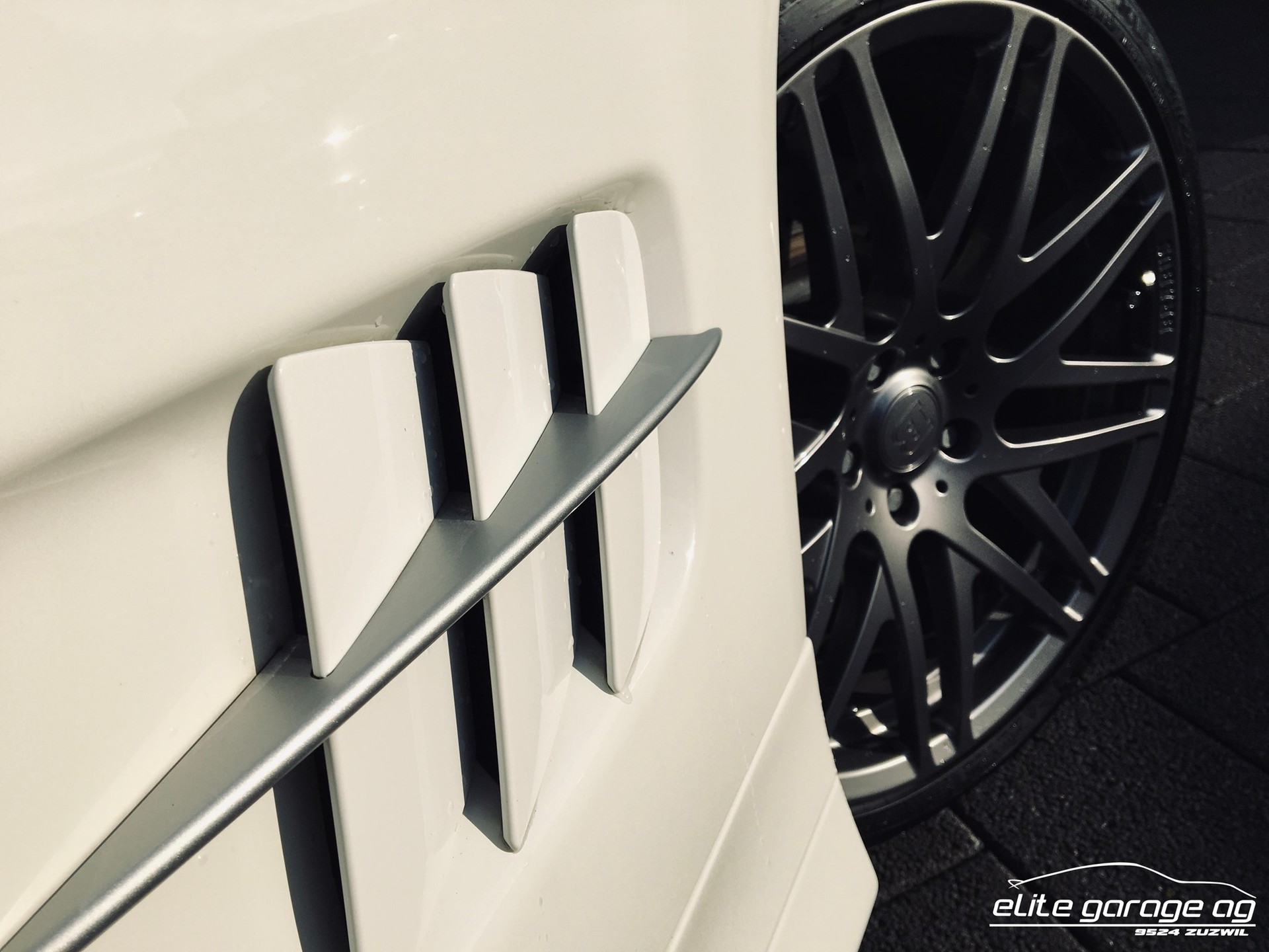 MERCEDES-BENZ SL 600 BRABUS S V 12 R-image-2
