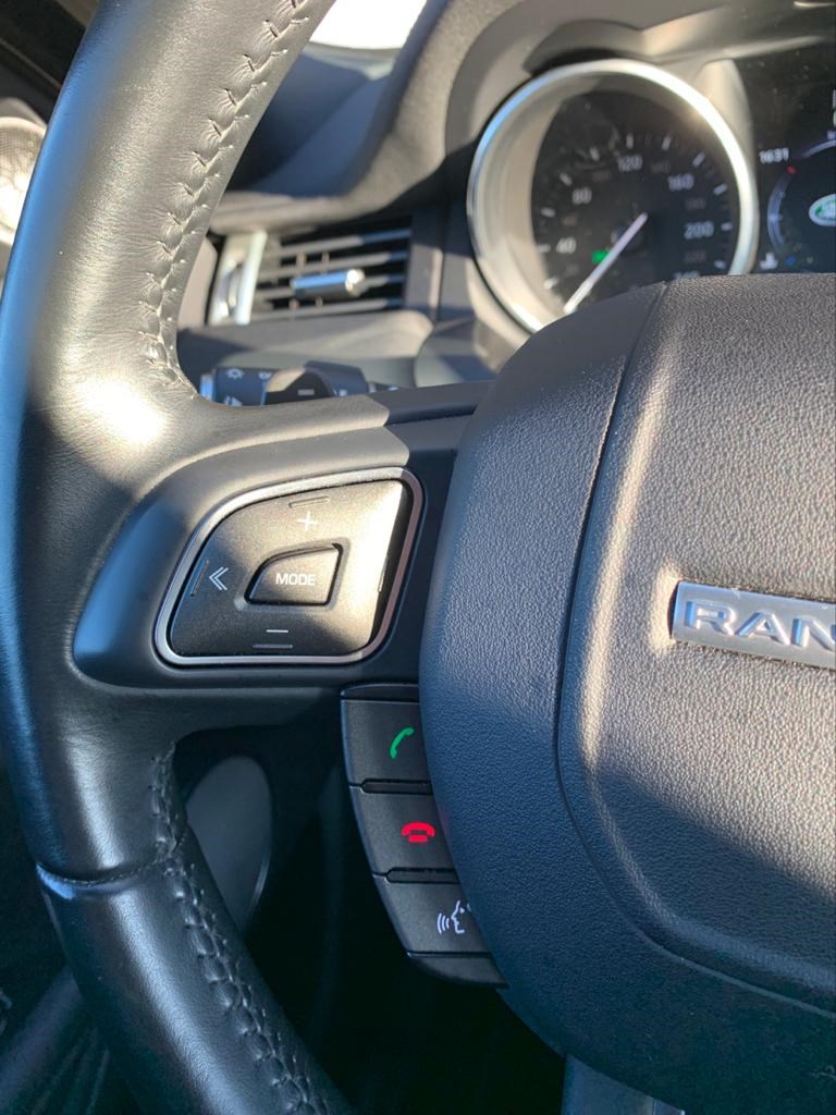 LAND ROVER Range Rover Evoque 2.0 TD4 HSE AT9-image-5