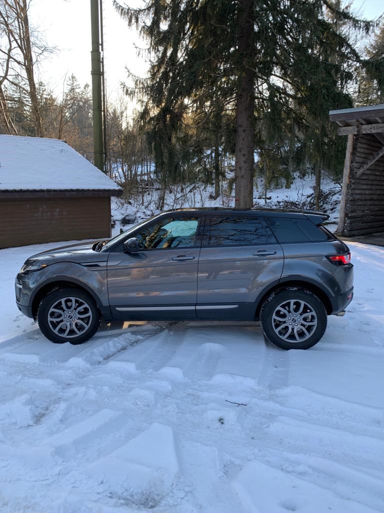 LAND ROVER Range Rover Evoque 2.0 TD4 HSE AT9-image-10