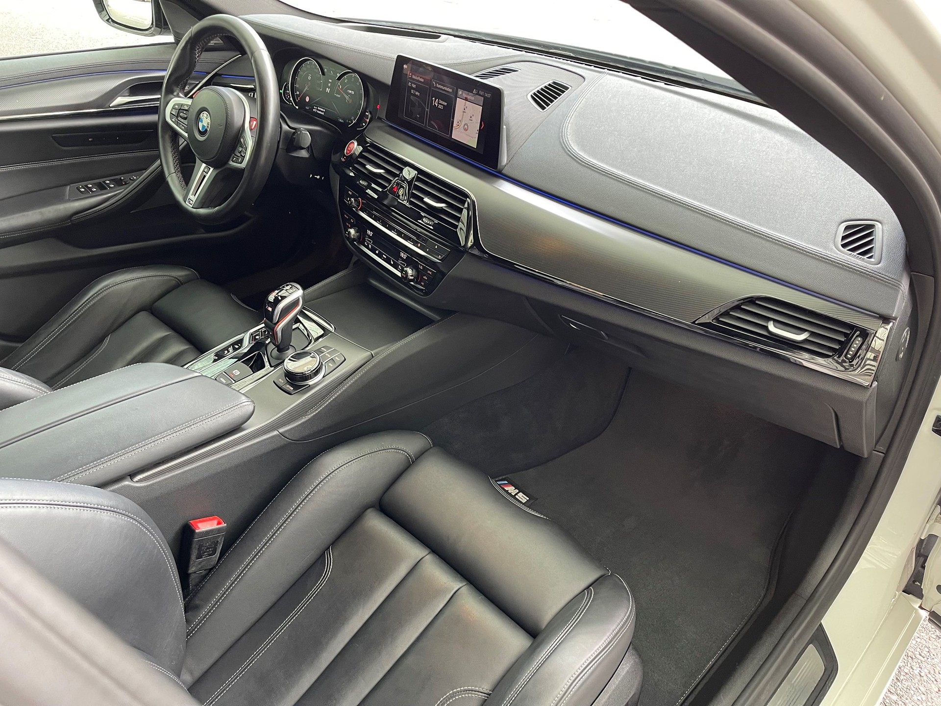 BMW M5 xDrive Competition Drivelogic-image-11