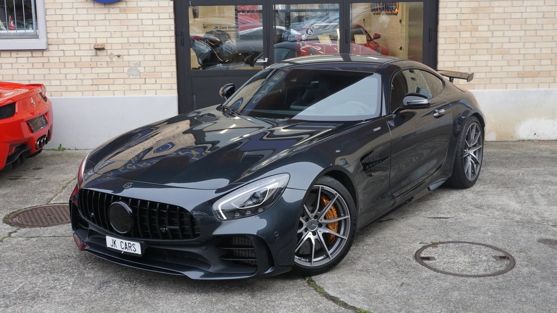 MERCEDES-BENZ AMG GT R Speedshift DCT-image-3