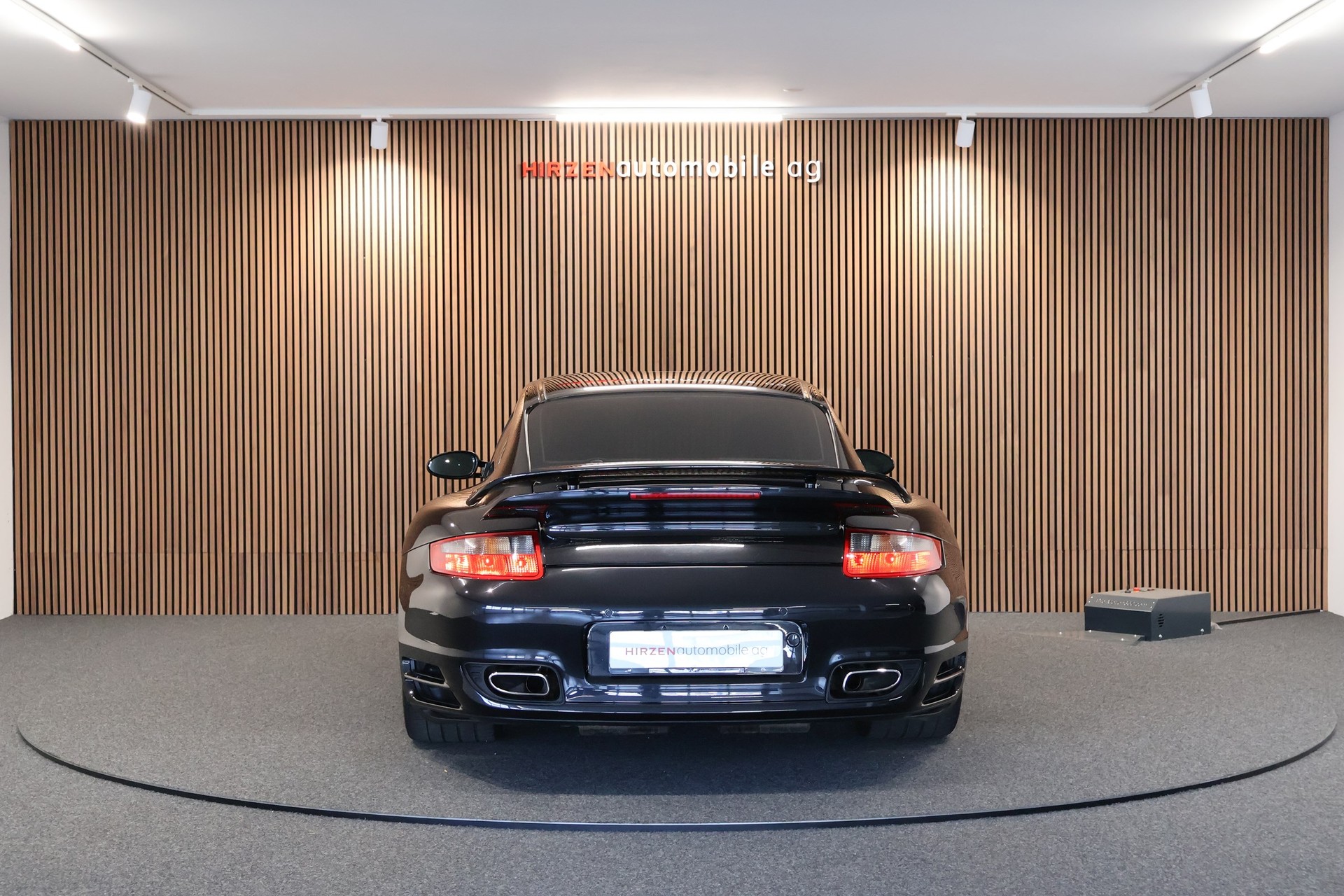 PORSCHE 911 Turbo-image-3