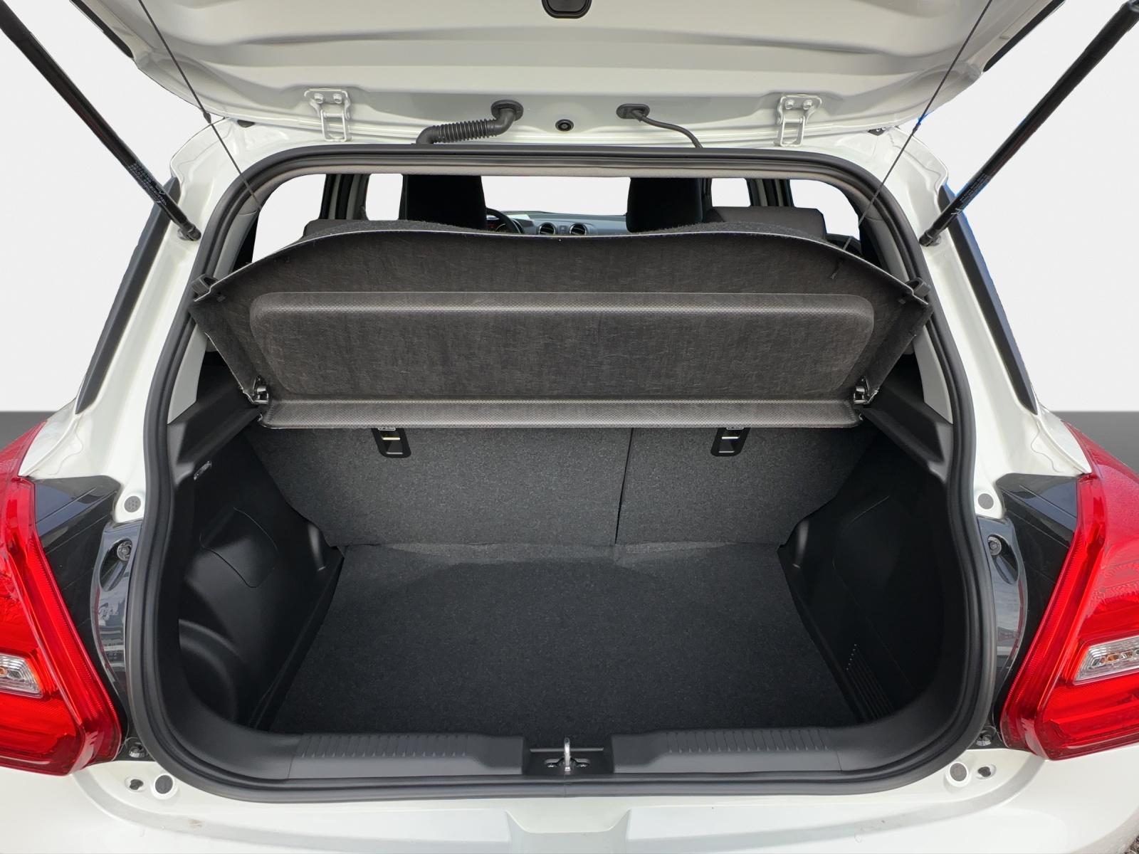 SUZUKI Swift 1.2/83 Compact+ Hybrid 4x4-image-9