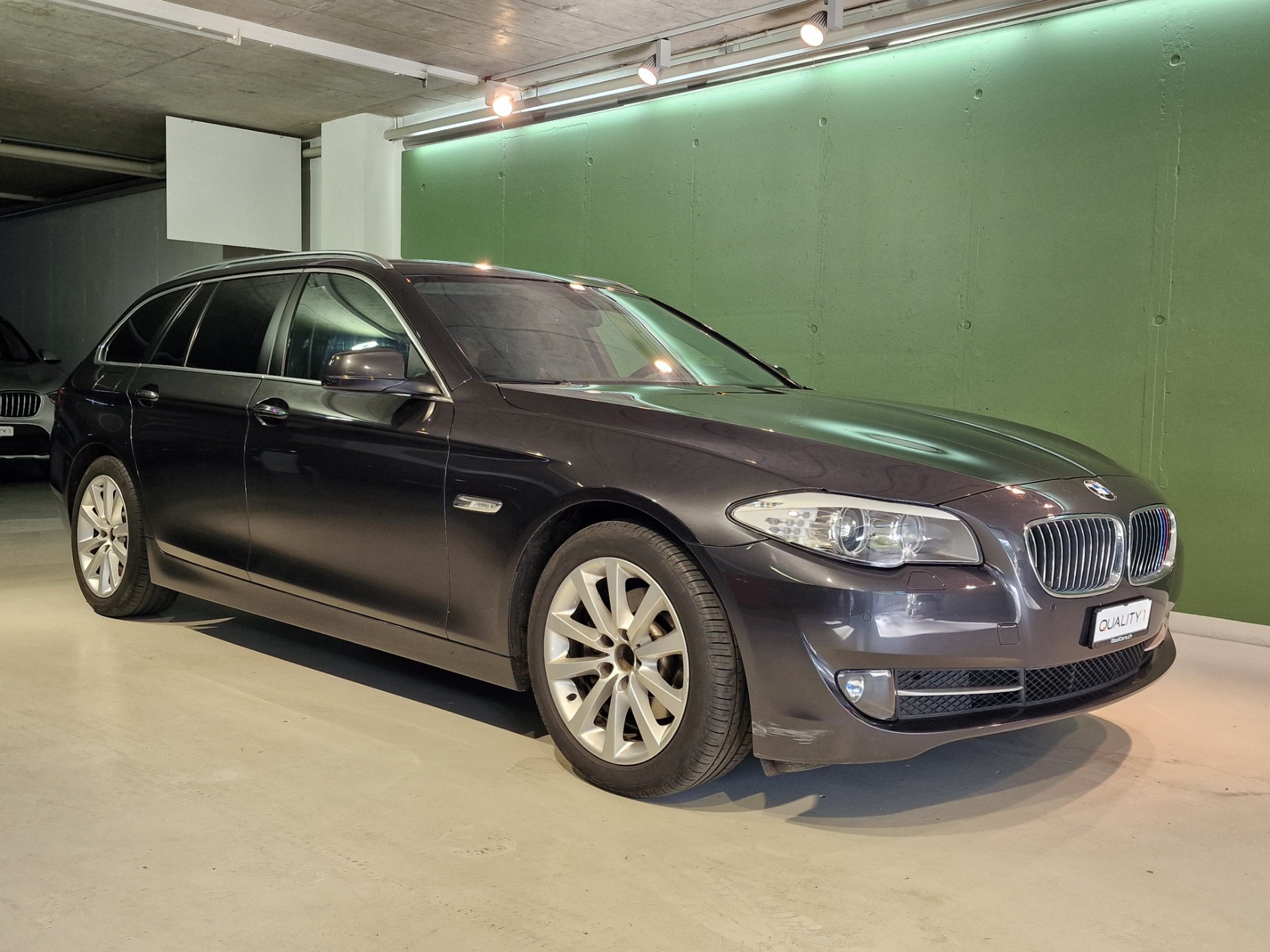 BMW 520d Touring Steptronic-image-0