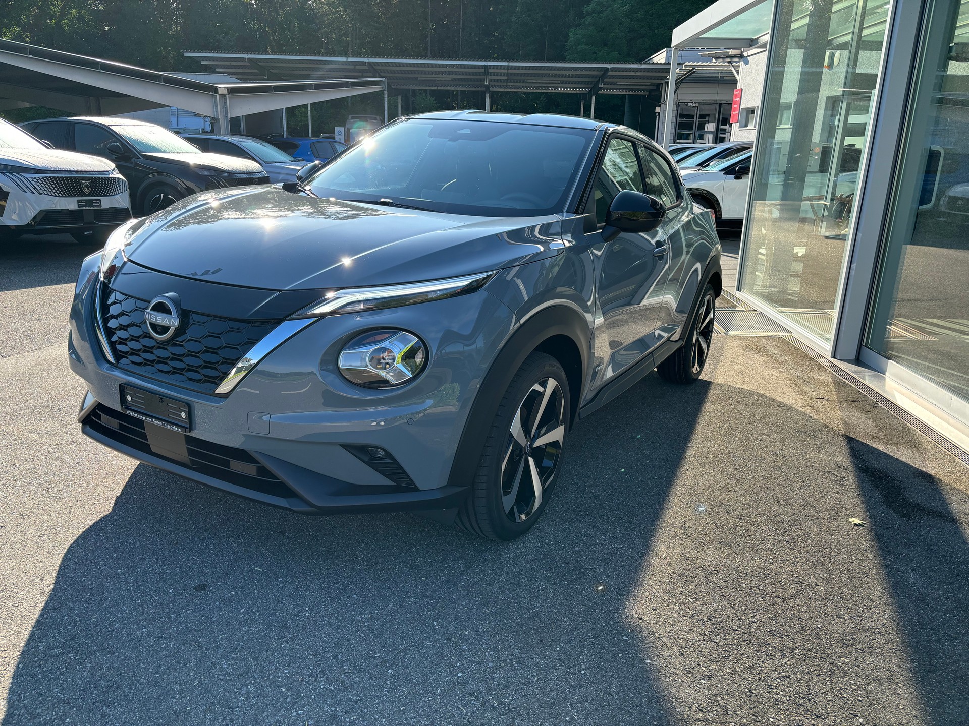 NISSAN Juke 1.6 FHEV Tekna-image-1
