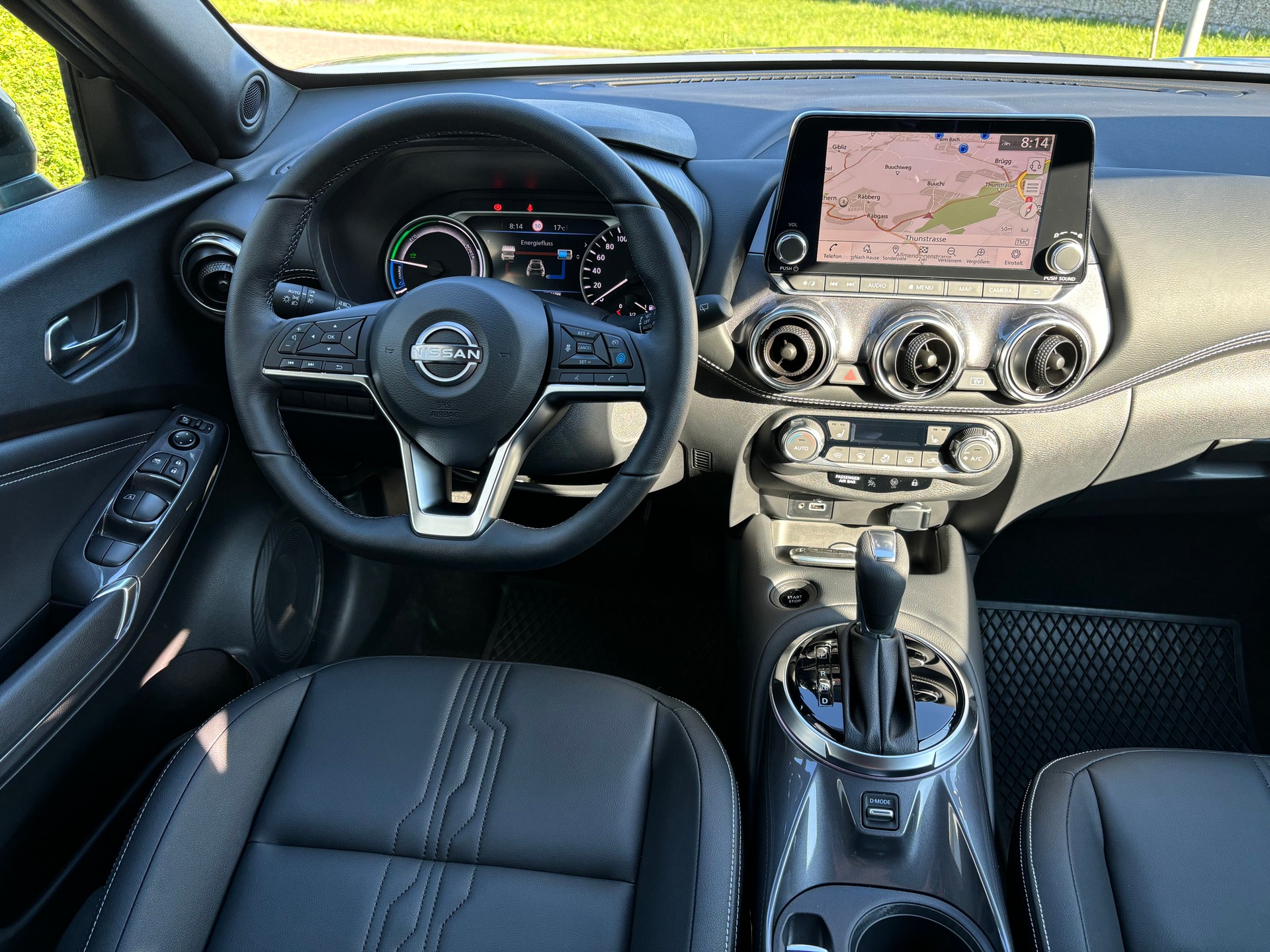 NISSAN Juke 1.6 FHEV Tekna-image-9