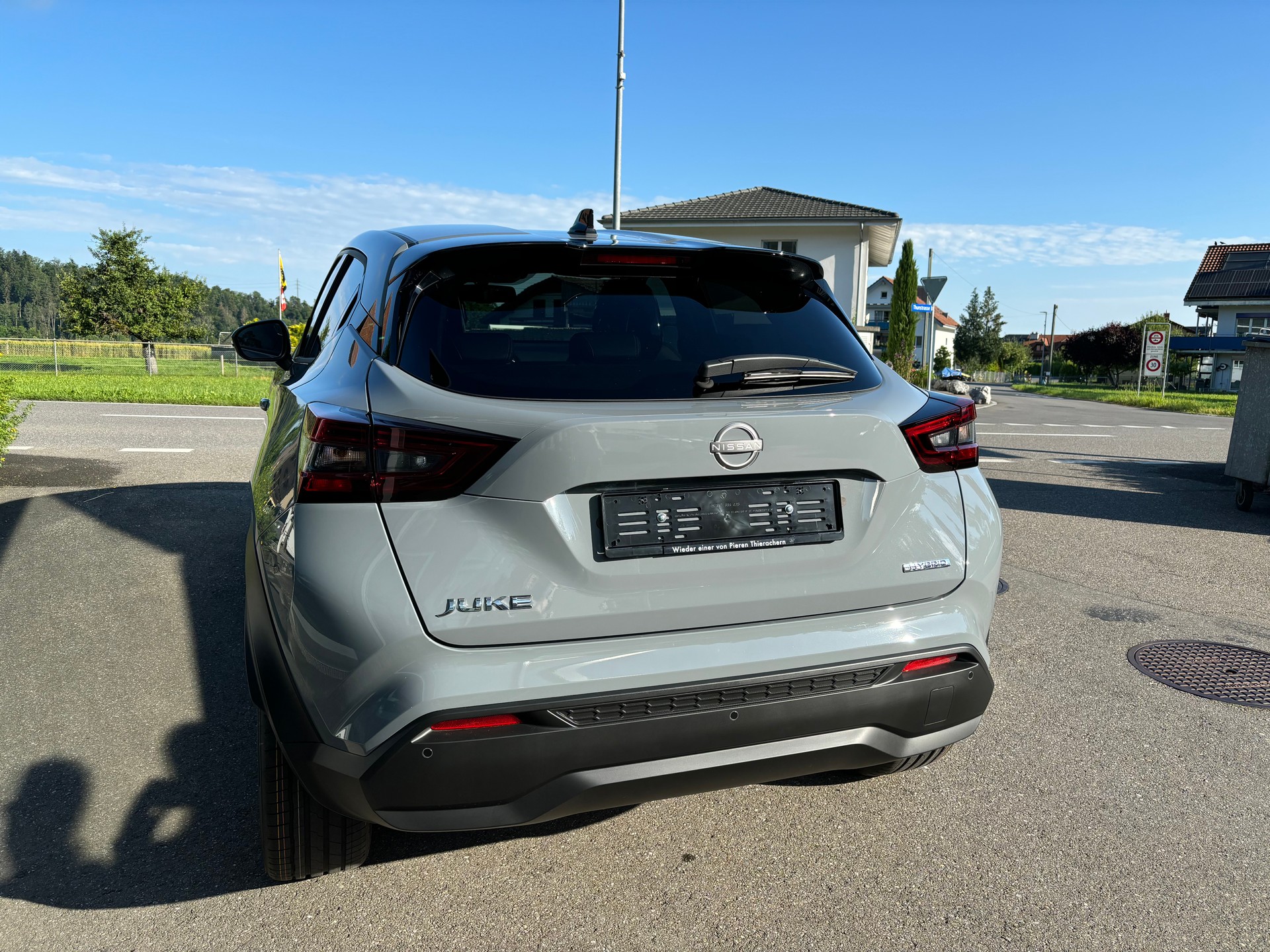 NISSAN Juke 1.6 FHEV Tekna-image-2