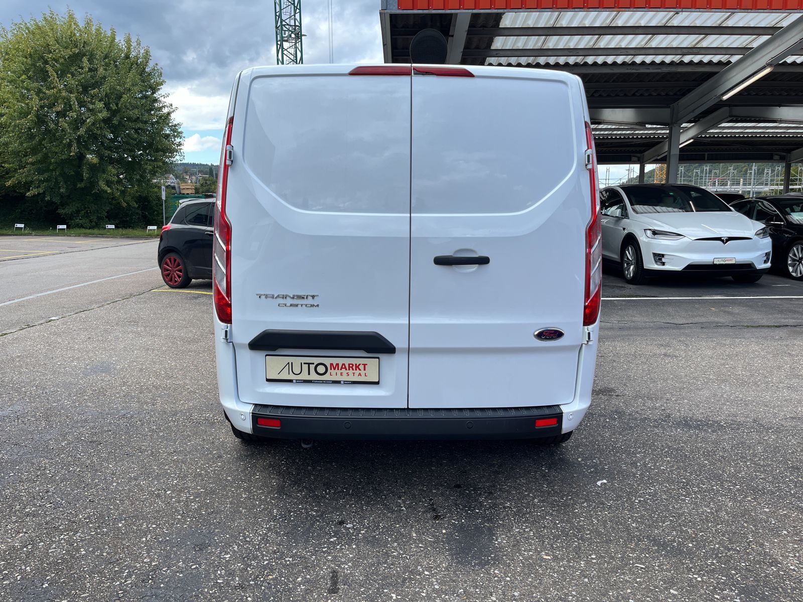 FORD Transit Custom Van 280 L1H1 Trend A-showroom-element-3