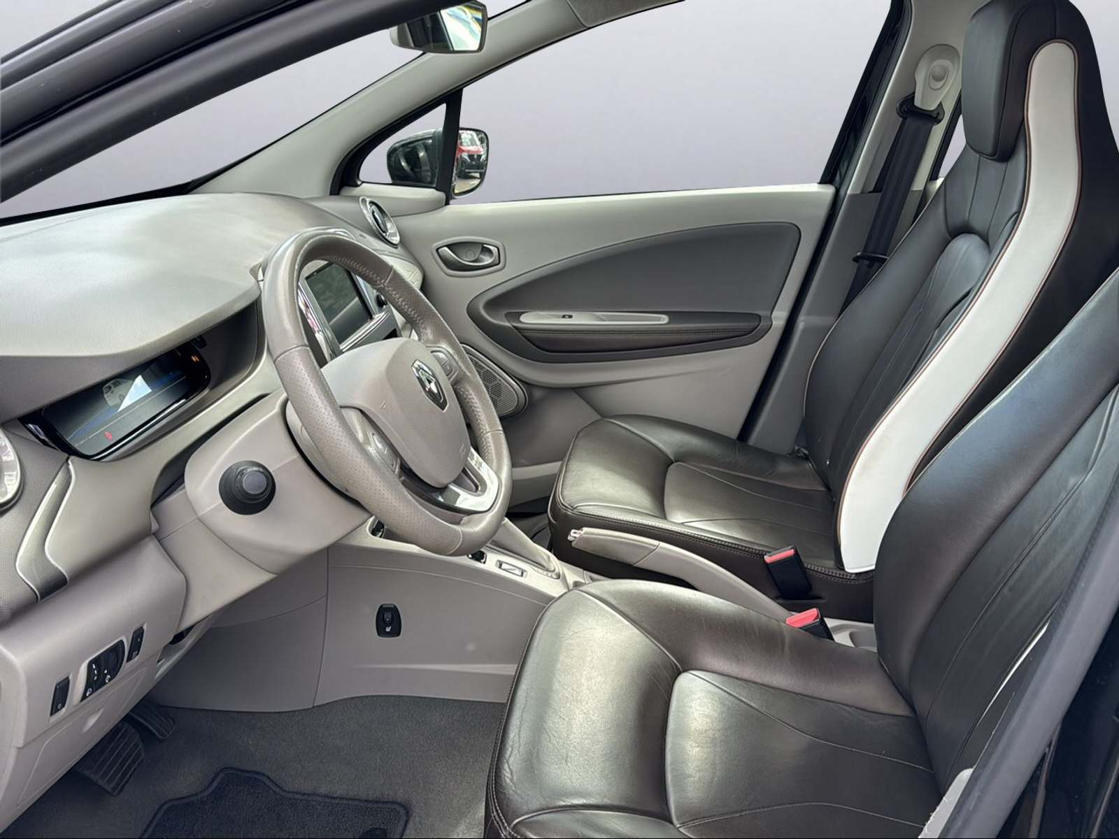 RENAULT Zoe R110 Bose-image-4