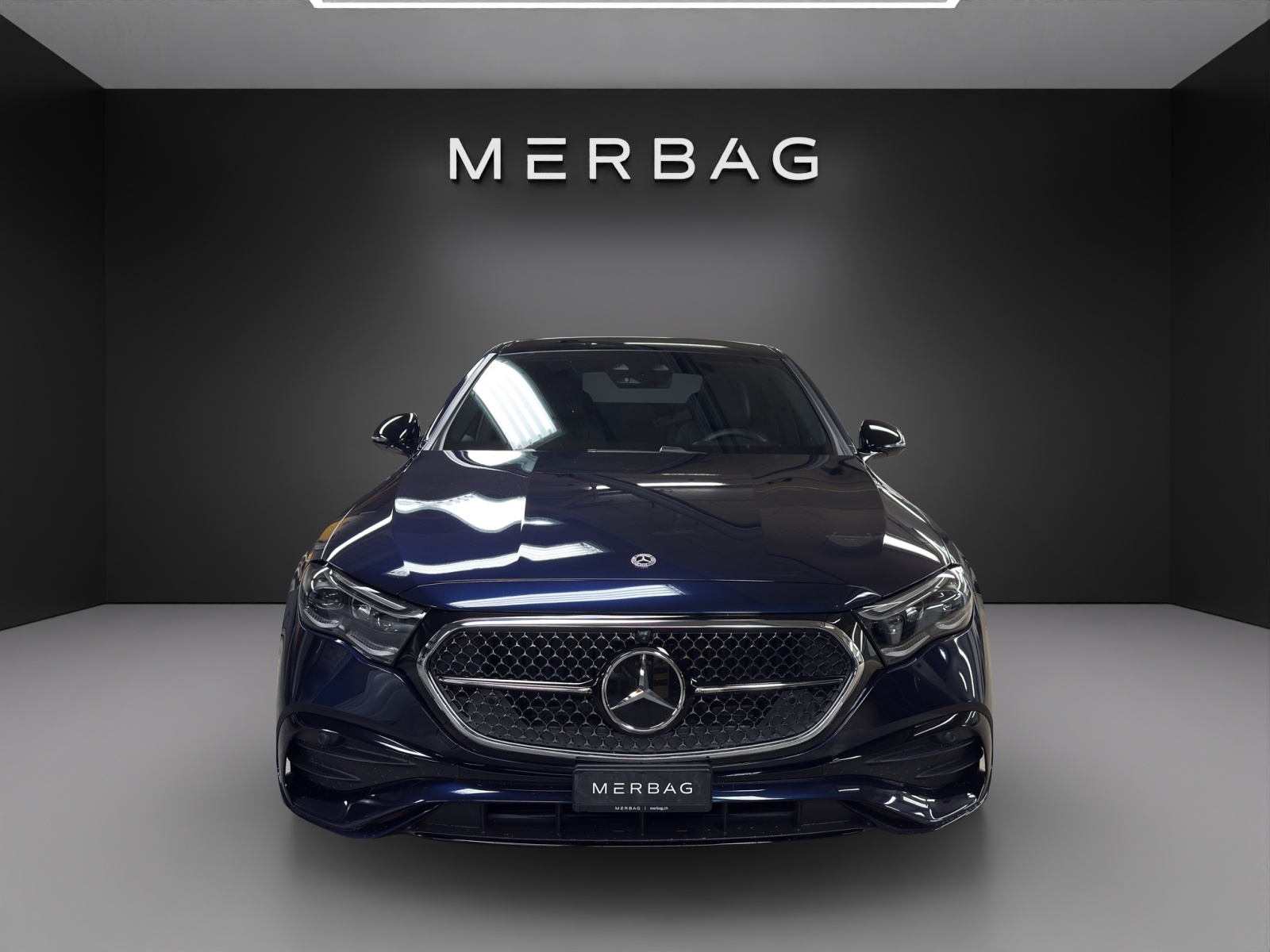MERCEDES-BENZ E 220 d 4Matic 9G-Tronic-image-6