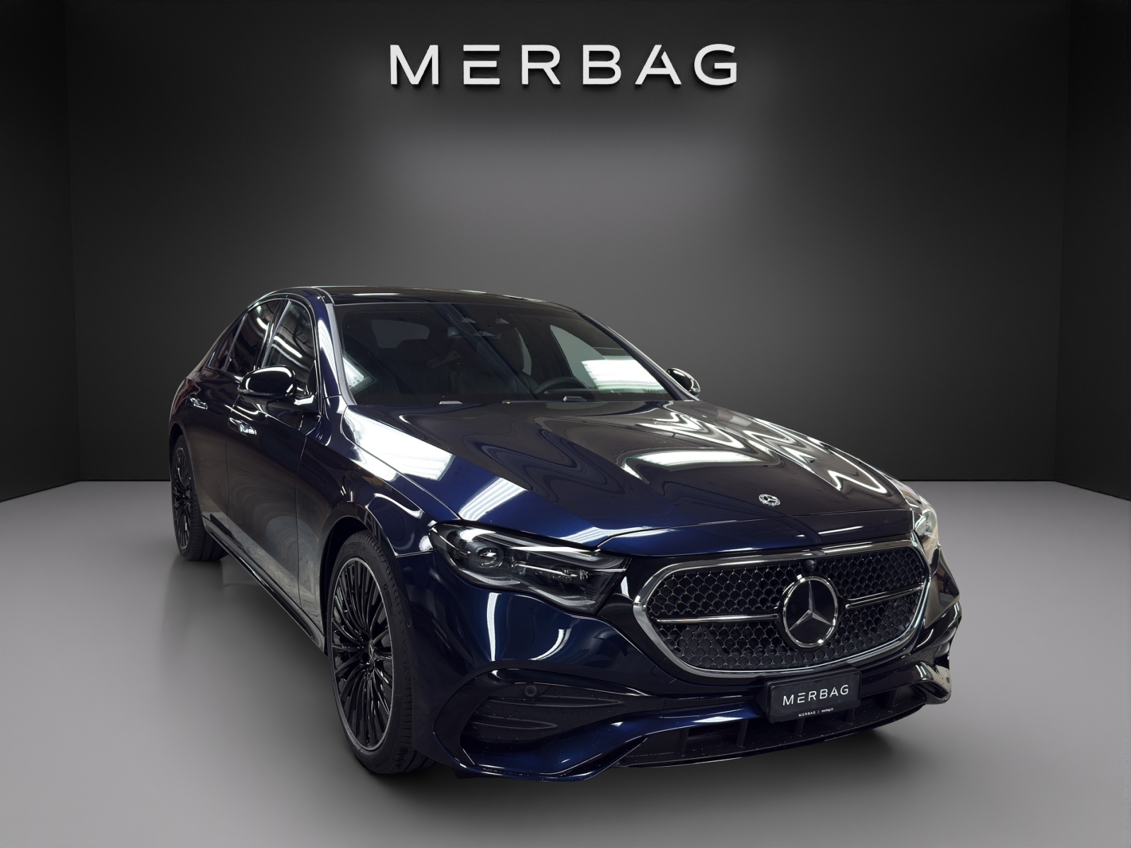 MERCEDES-BENZ E 220 d 4Matic 9G-Tronic-image-5