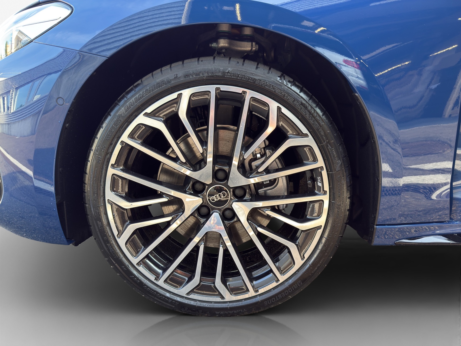 AUDI A5 Avant TDI quattro 150 kW Attraction S tronic-image-14