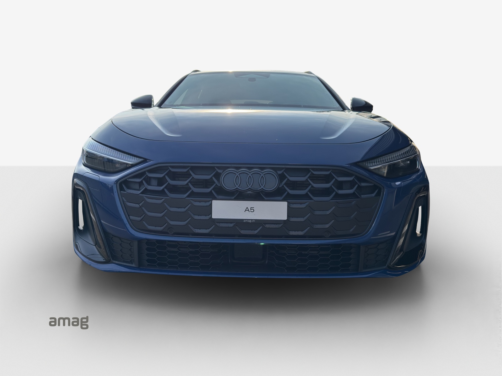 AUDI A5 Avant TDI quattro 150 kW Attraction S tronic-image-6