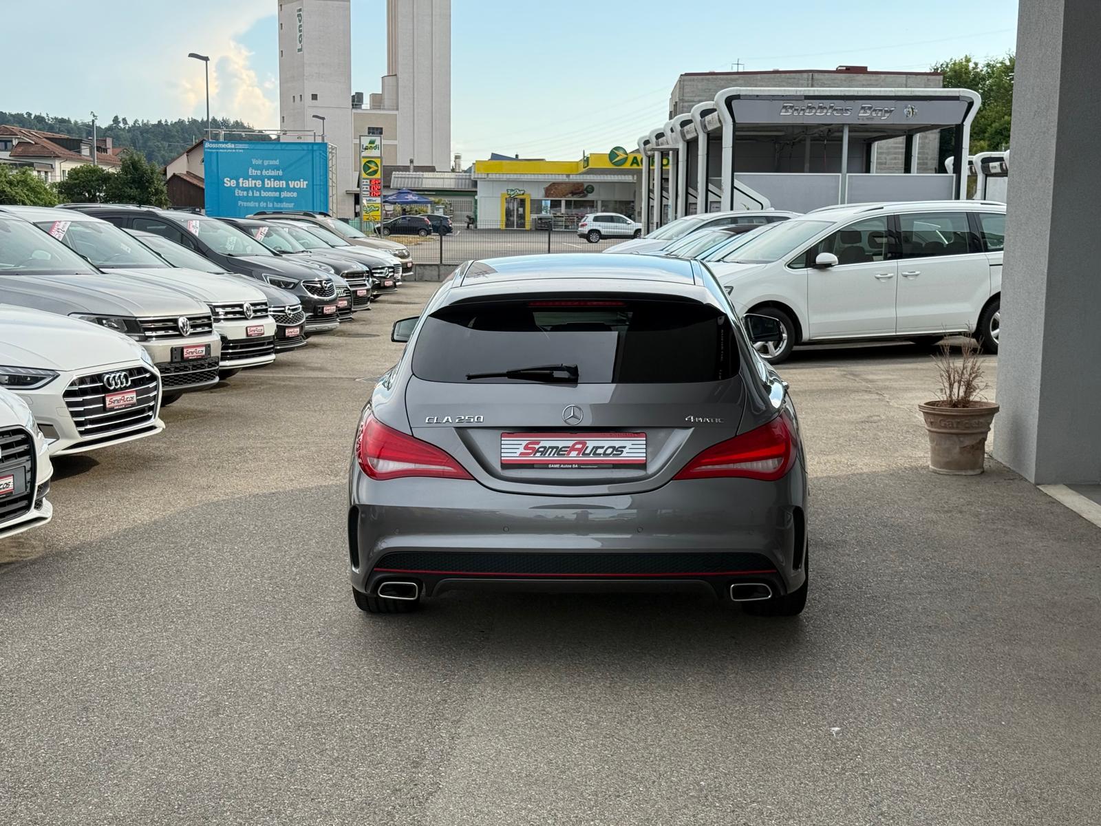 MERCEDES-BENZ CLA Shooting Brake 250 Sport 7G-DCT 4Matic-image-2