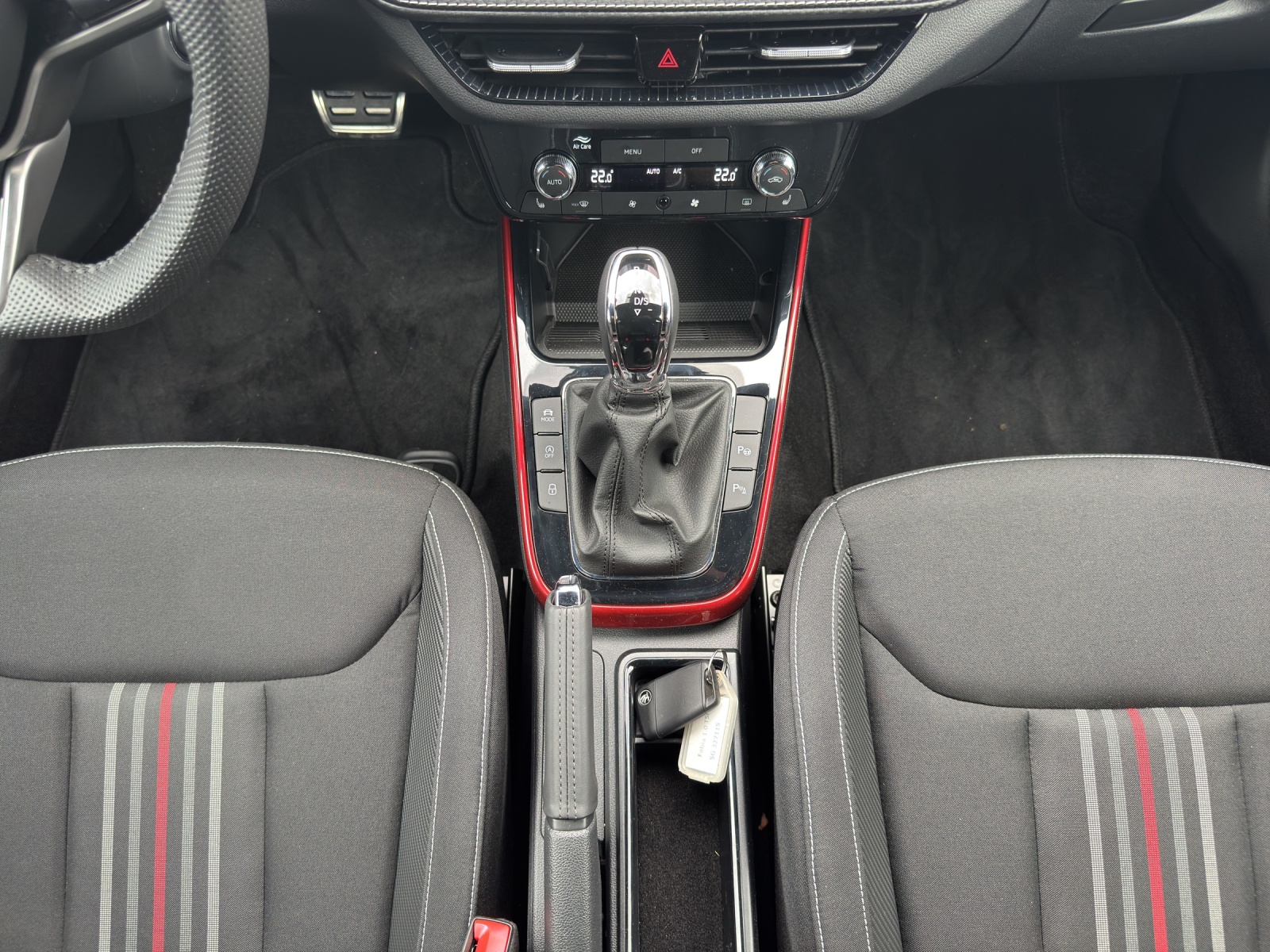 SKODA Fabia 1.0 TSI Monte Carlo DSG-image-11