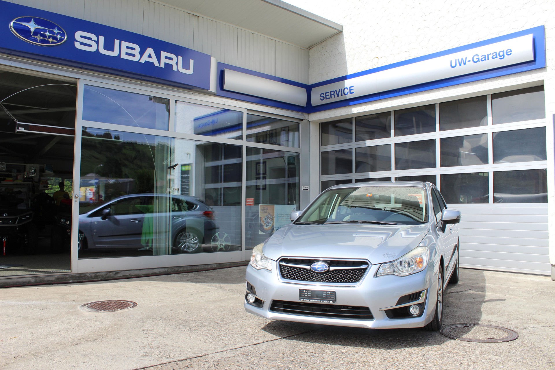 SUBARU Impreza Wagon 1.6i Swiss Two