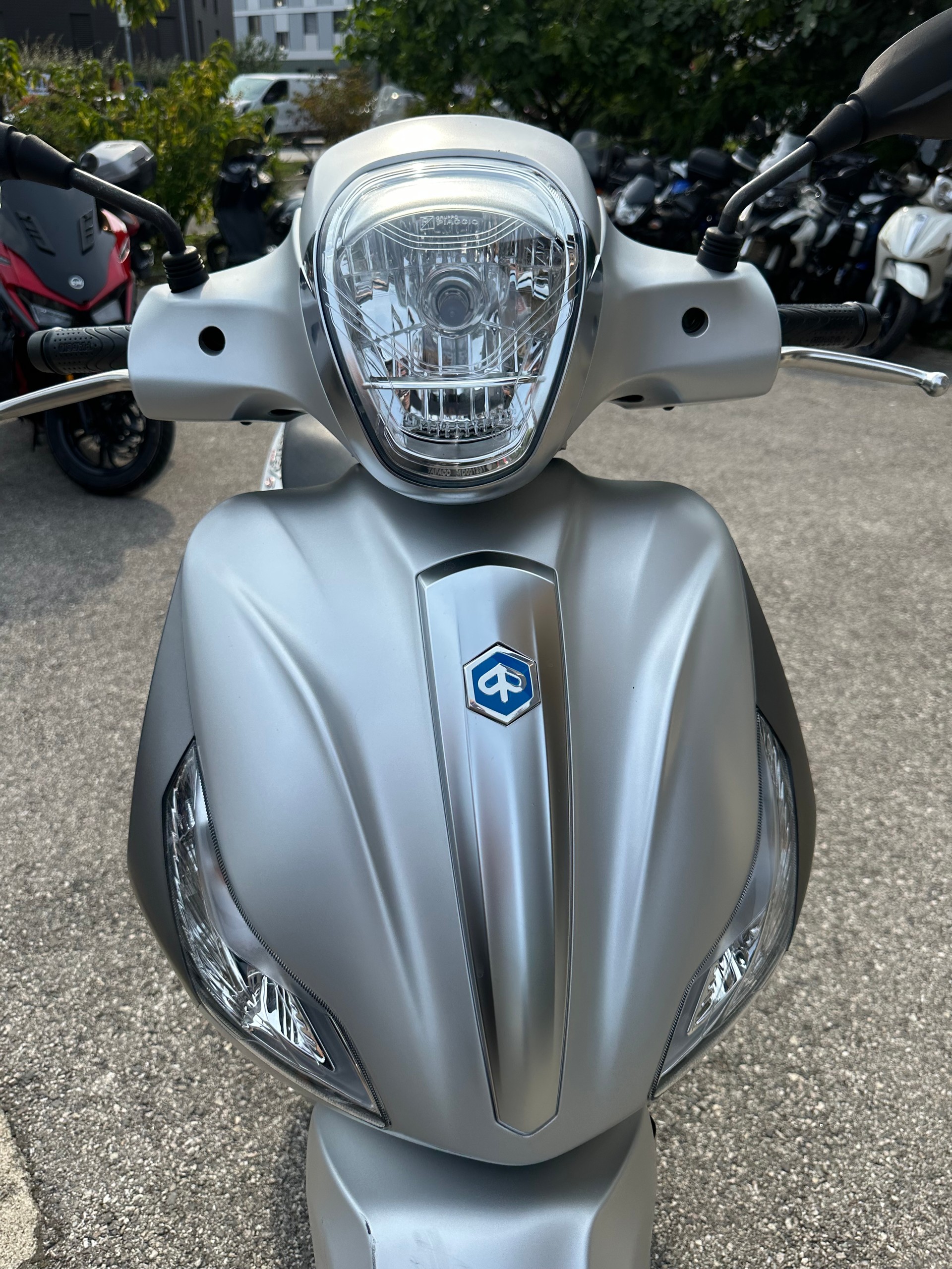 PIAGGIO Medley 125 iGet Special Edition ABS-image-1