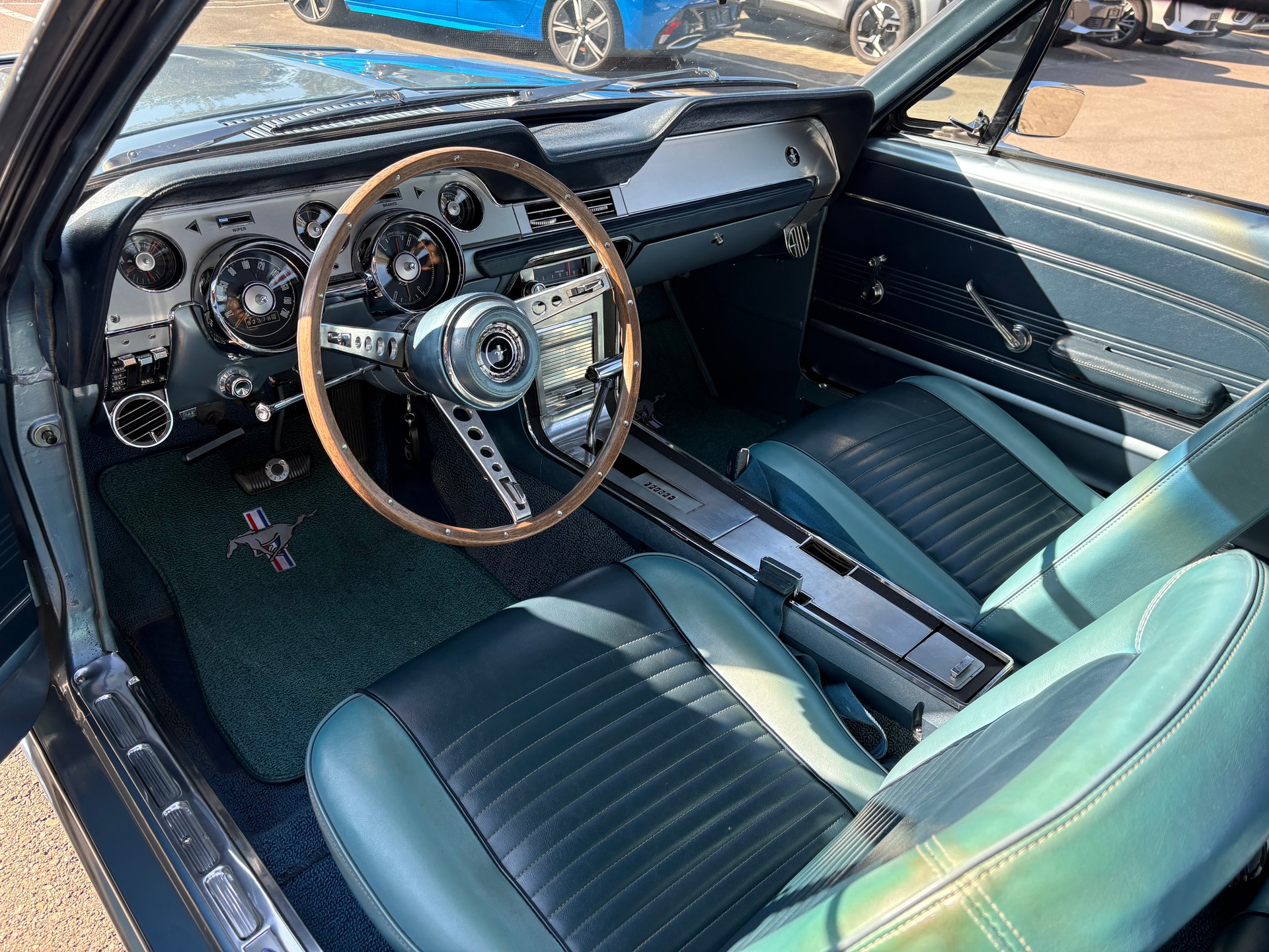 FORD Mustang GT Coupe S-Code-image-6