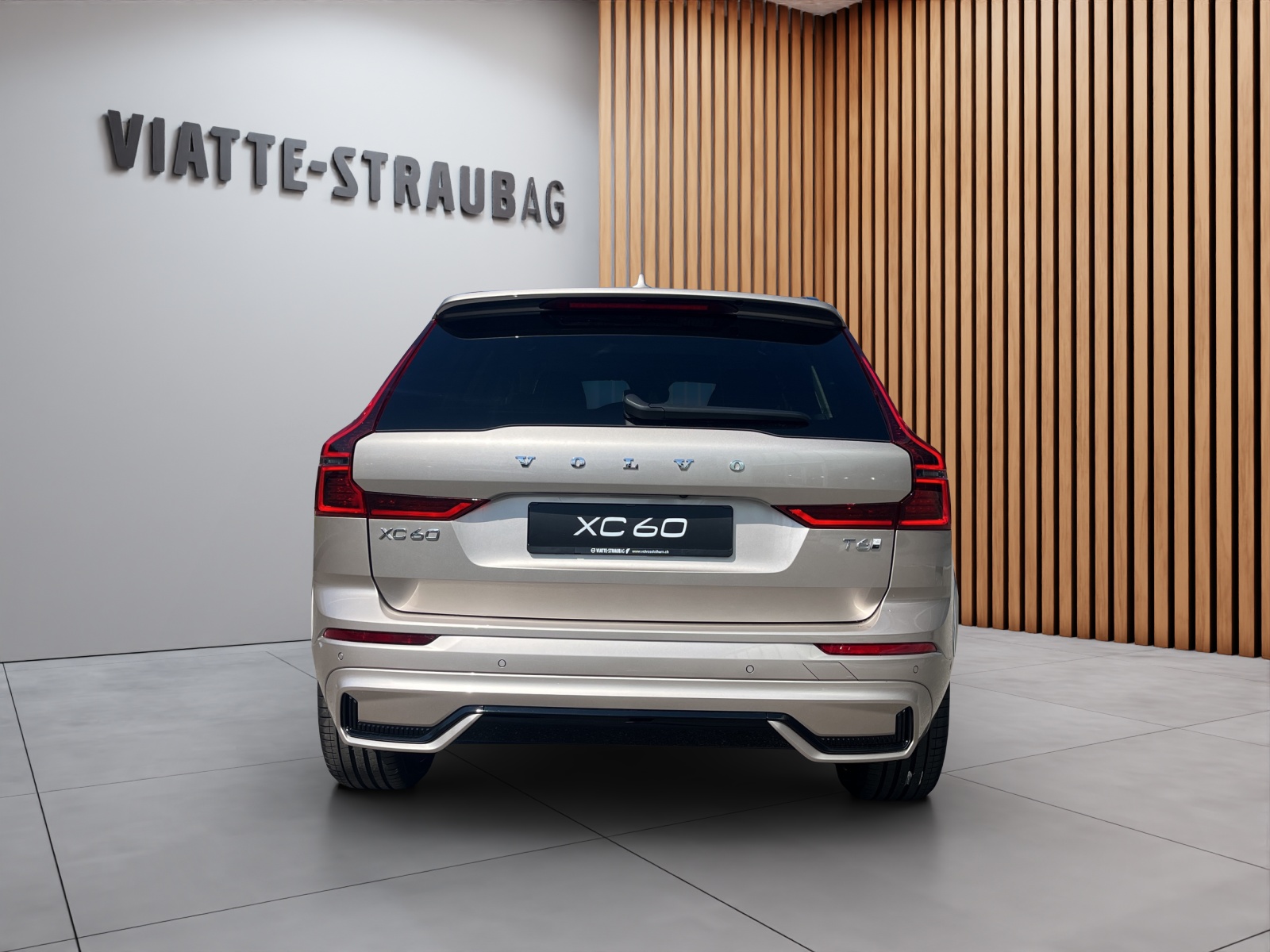 VOLVO XC60 2.0 T6 TE Ultra Dark eAWD-image-3