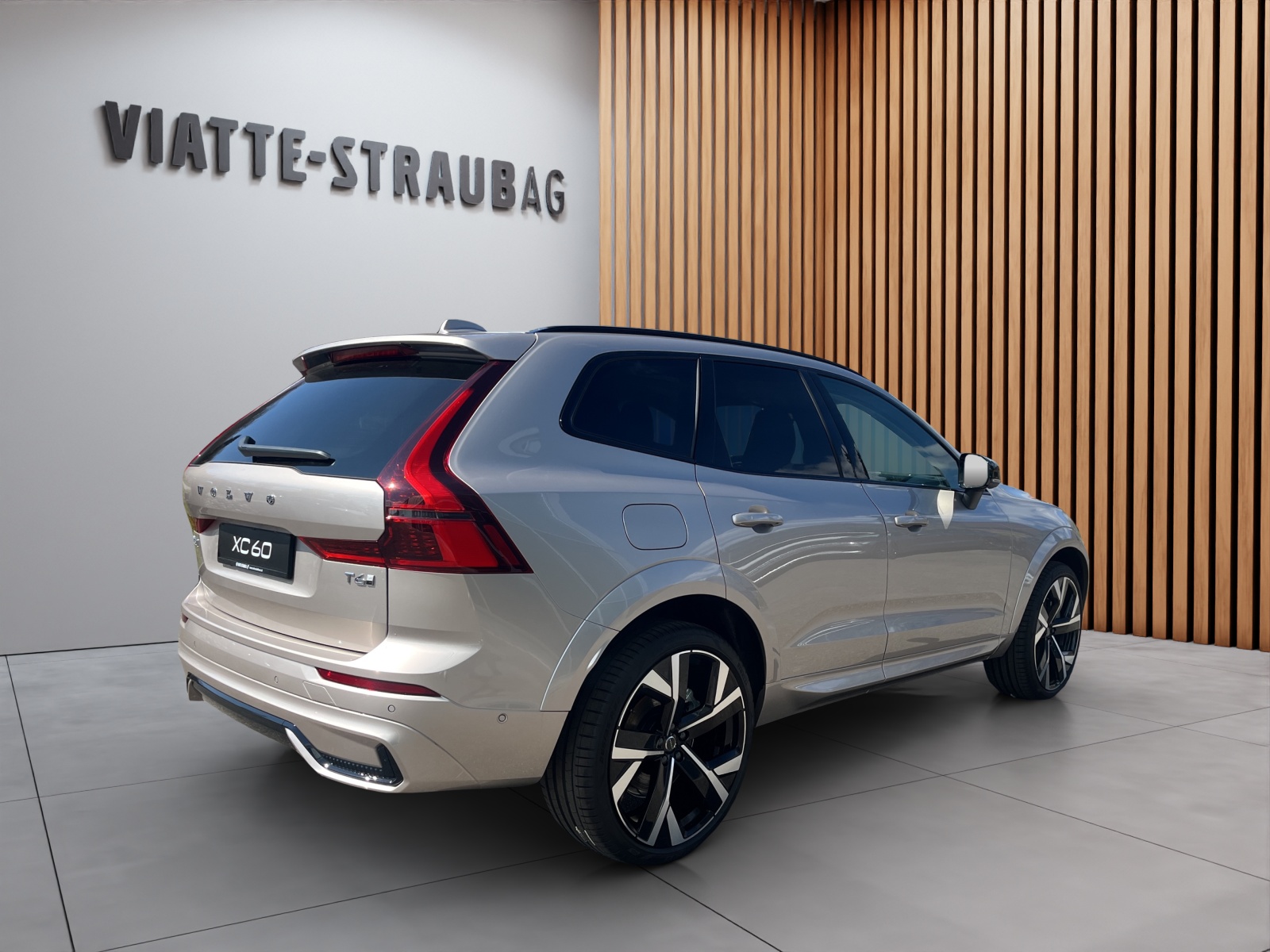VOLVO XC60 2.0 T6 TE Ultra Dark eAWD-image-4