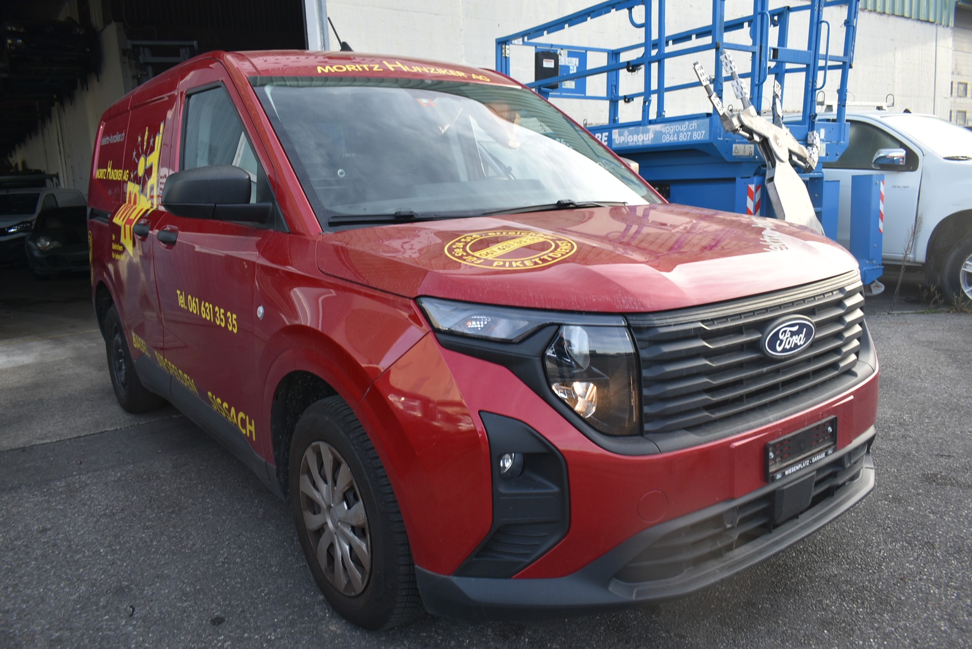 FORD Transit Courier Van 1.0 EcoBoost Trend-image-4