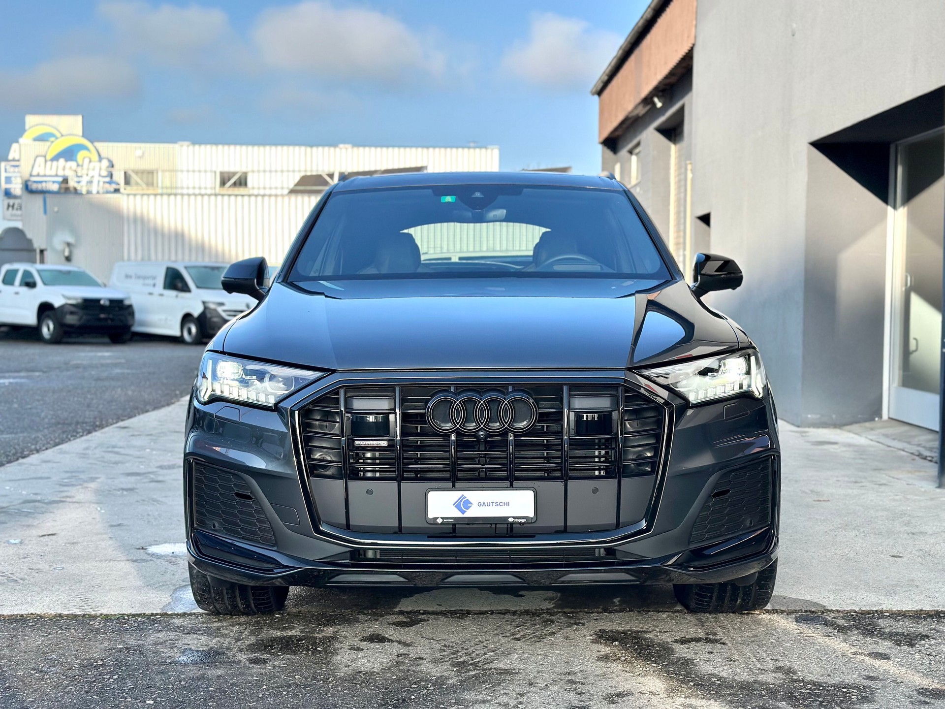 AUDI Q7 50 TDI quattro S Line tiptronic-image-1