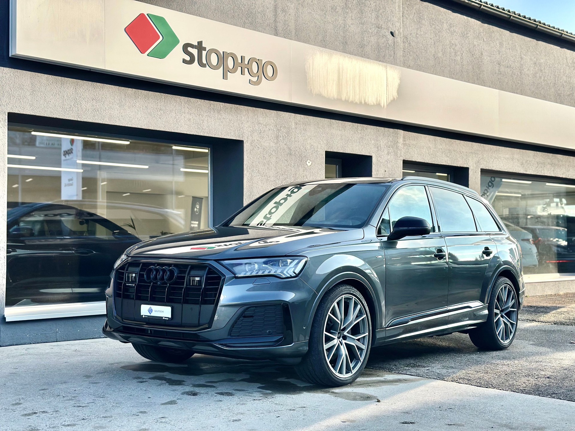 AUDI Q7 50 TDI quattro S Line tiptronic-image-0