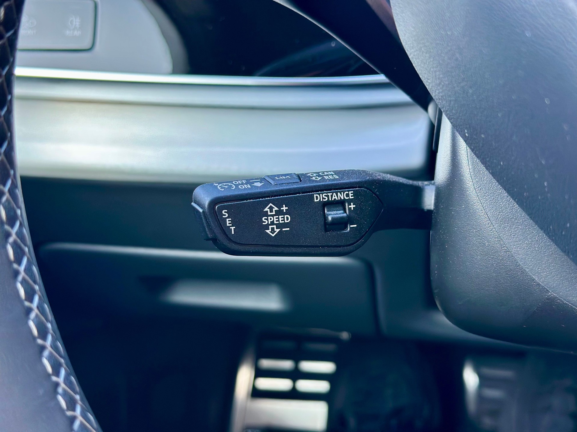 AUDI Q7 50 TDI quattro S Line tiptronic-image-11