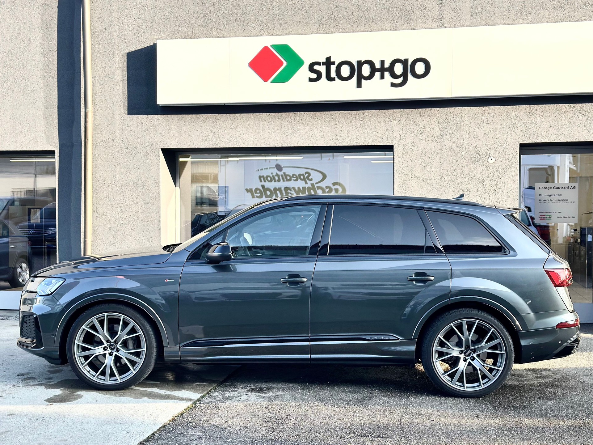AUDI Q7 50 TDI quattro S Line tiptronic-image-2