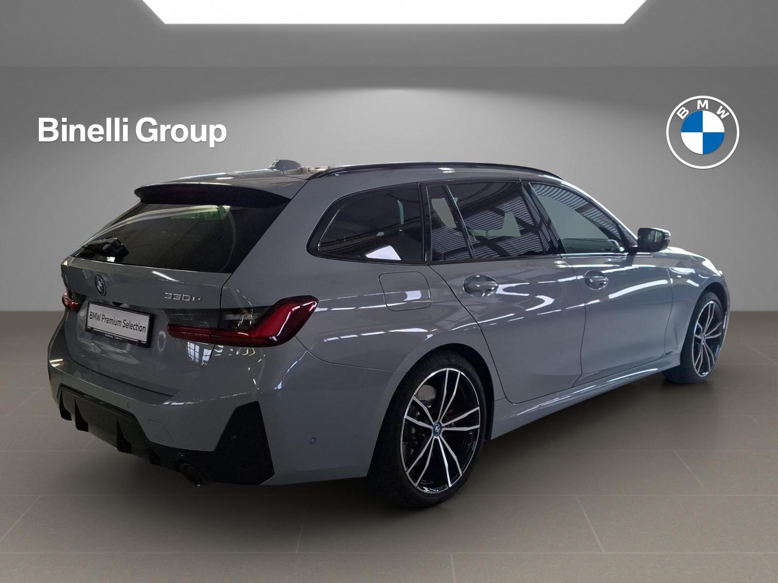 BMW 330e xDrive SAG Touring-image-15
