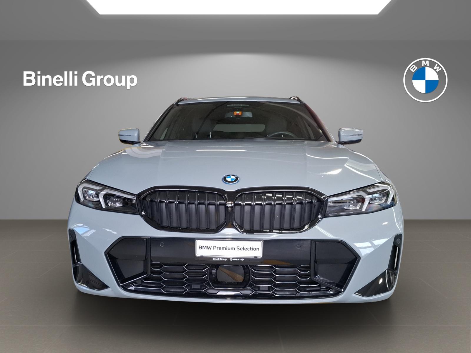 BMW 330e xDrive SAG Touring-image-1