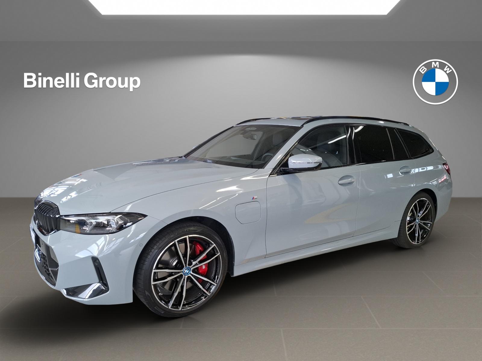 BMW 330e xDrive SAG Touring-image-0
