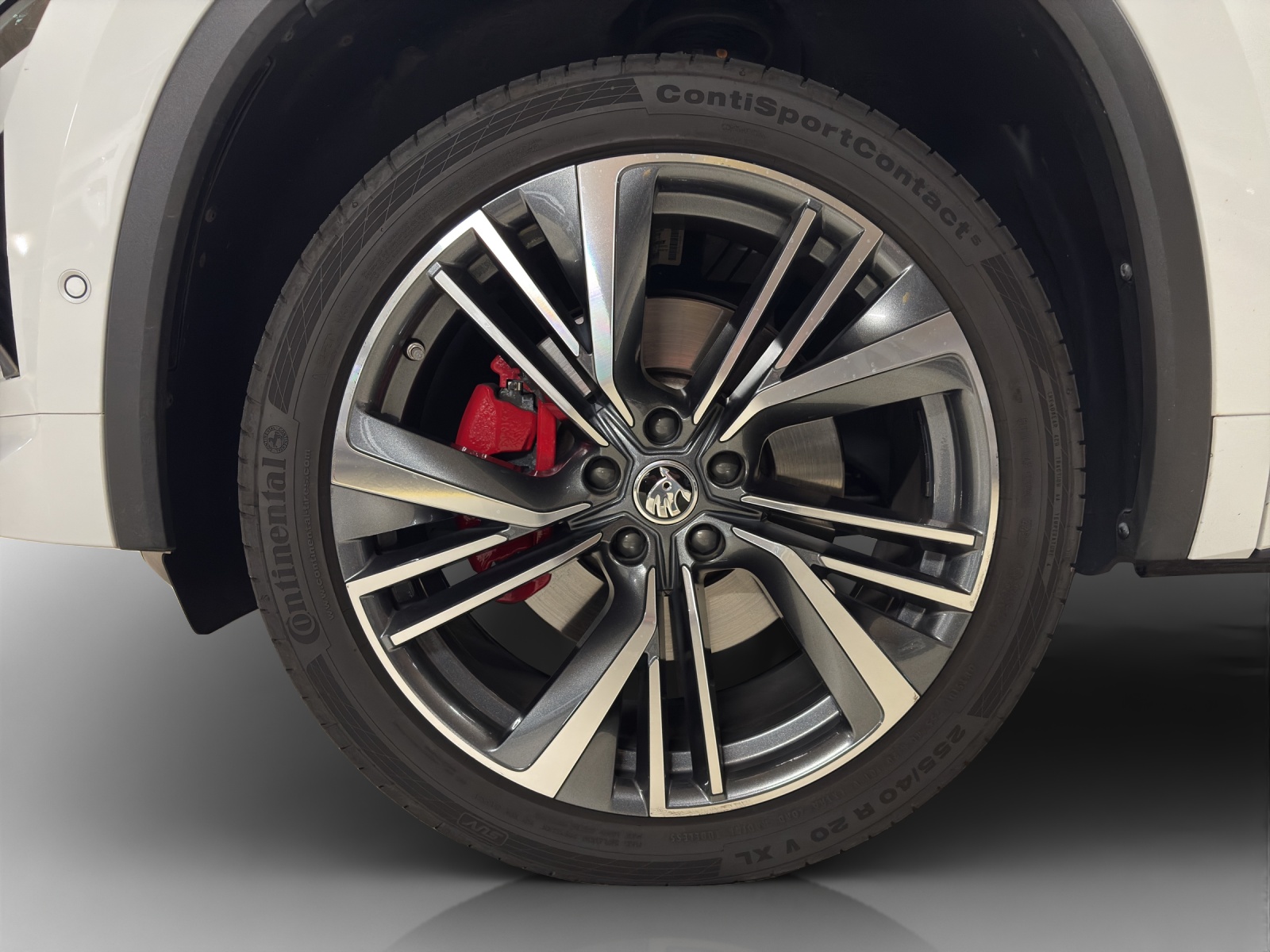SKODA Kodiaq 2.0 TSI 4x4 RS-image-13