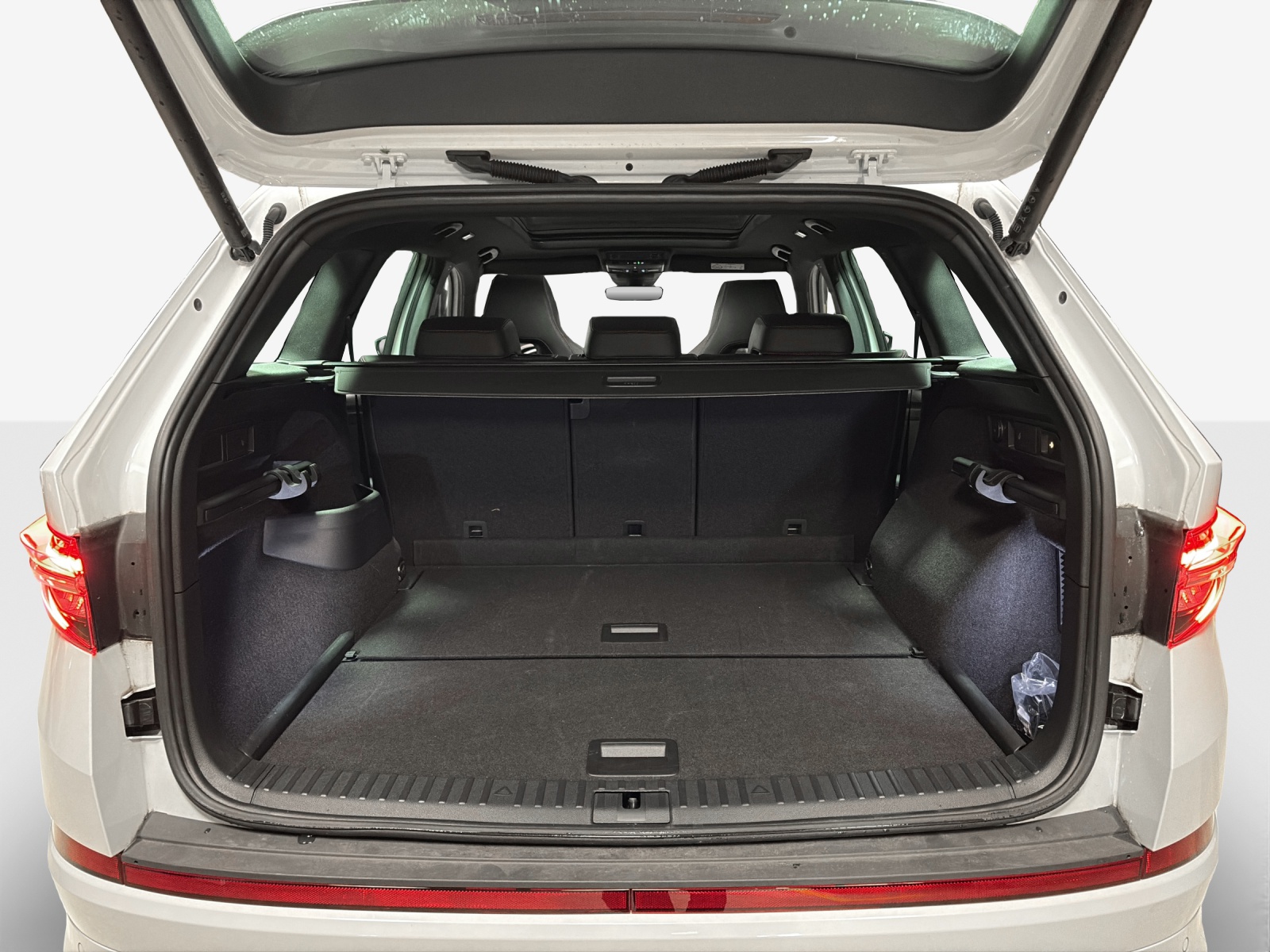 SKODA Kodiaq 2.0 TSI 4x4 RS-image-12