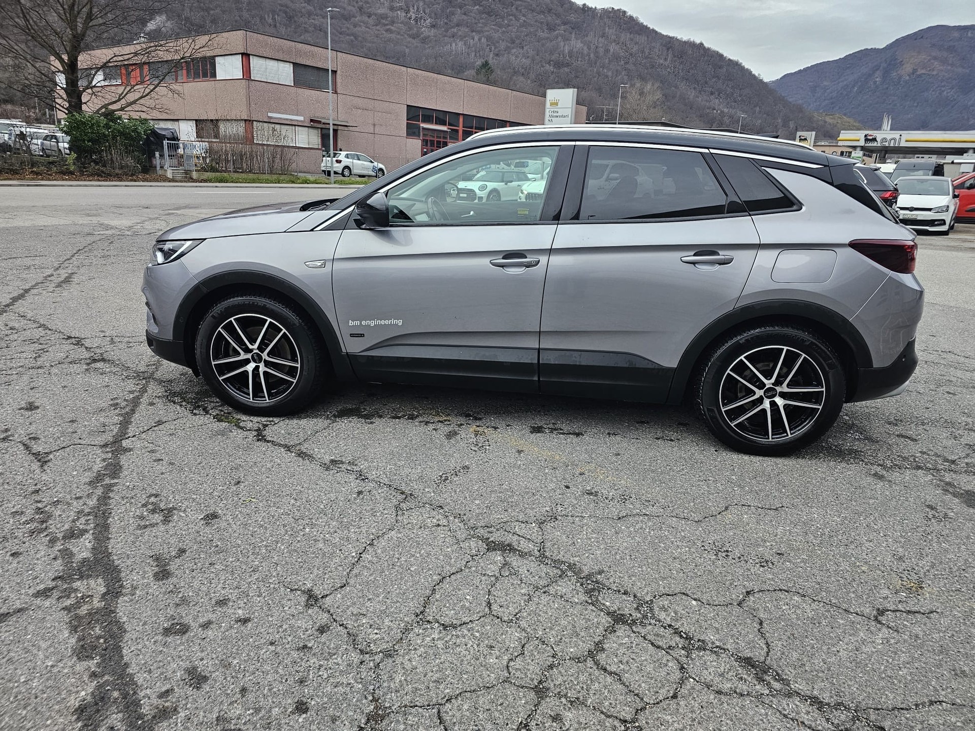 OPEL Grandland X 1.6 Hybrid4 Excellence Automatik-image-4