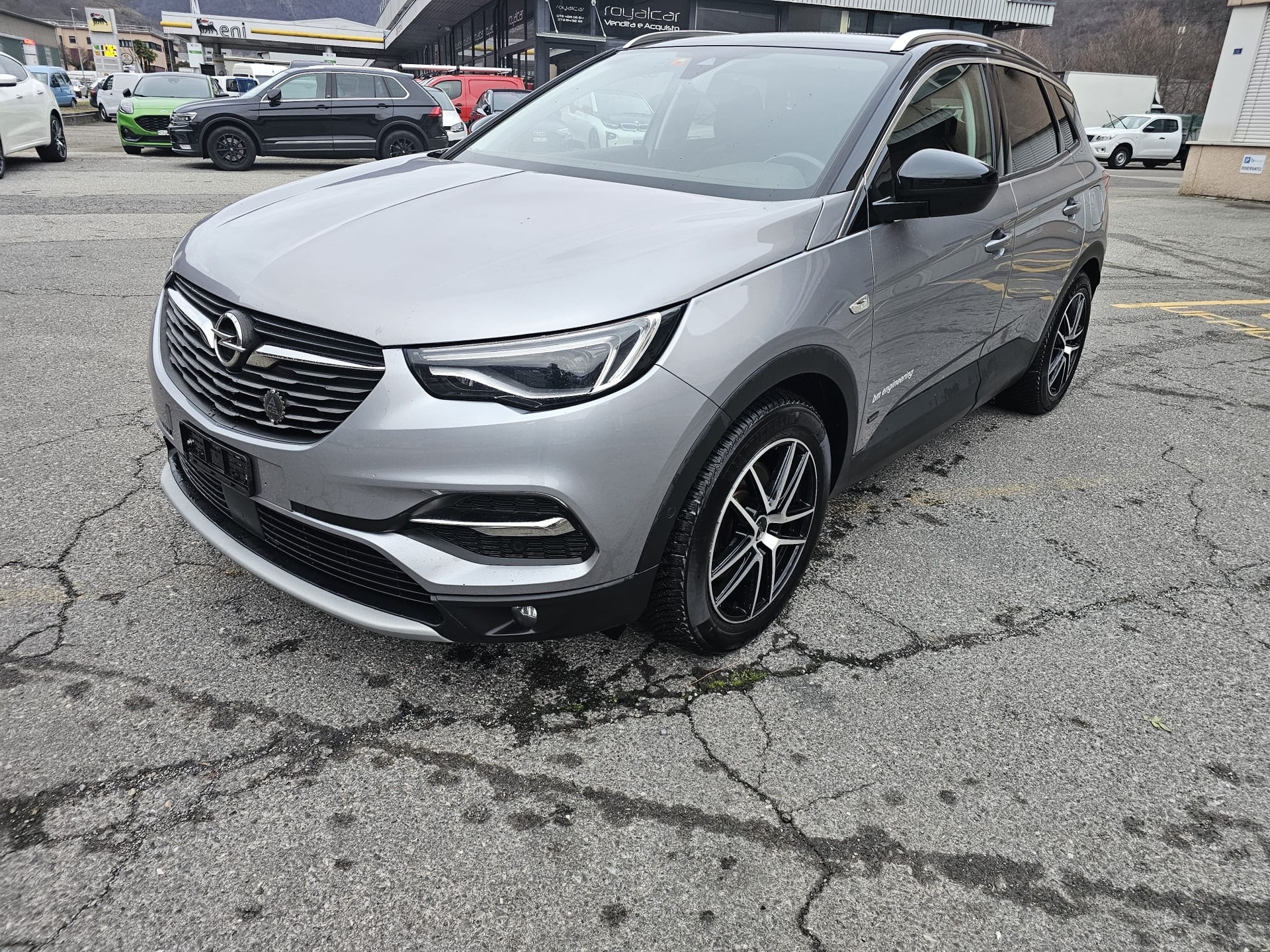 OPEL Grandland X 1.6 Hybrid4 Excellence Automatik-image-6