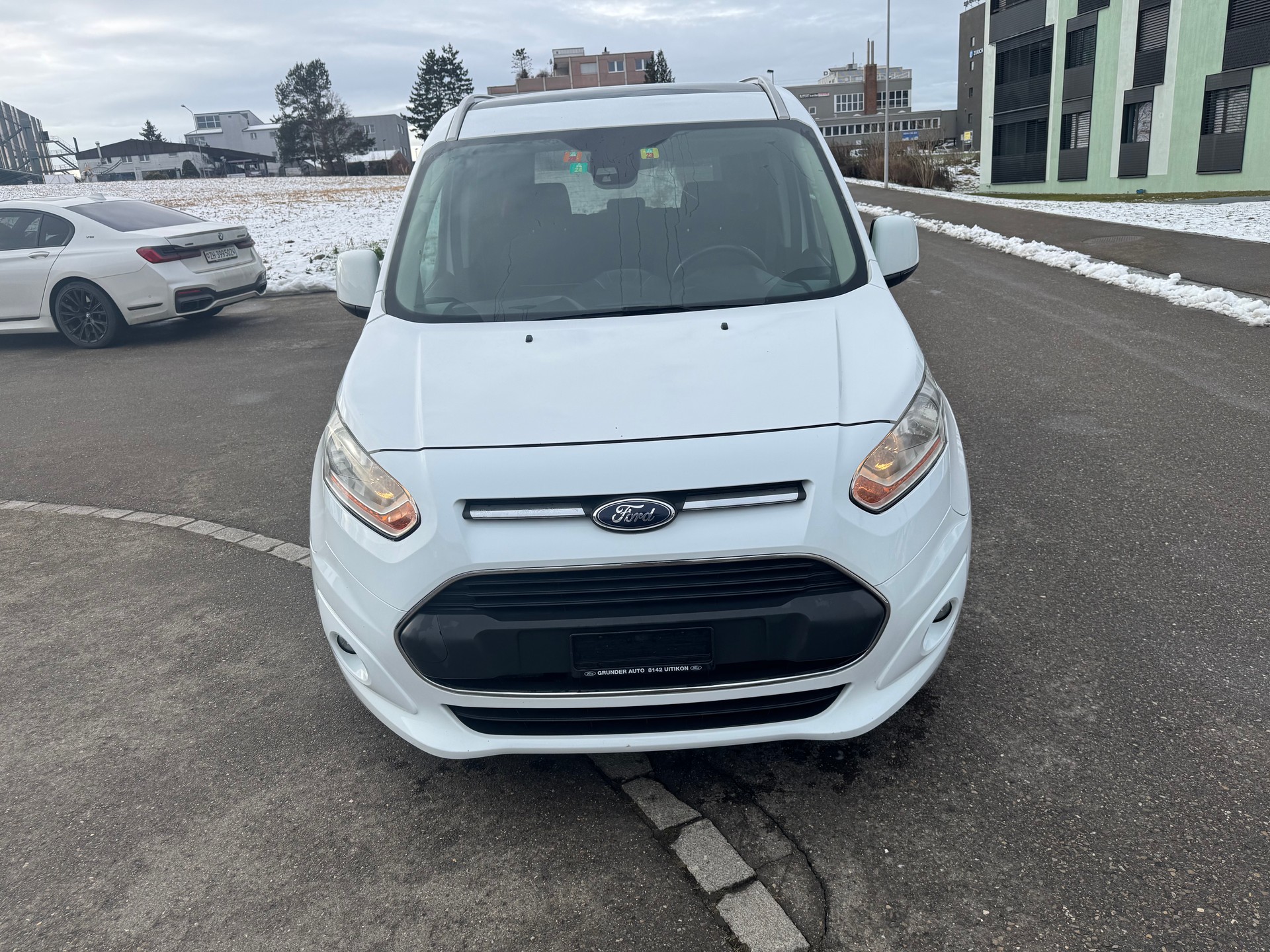 FORD Tourneo Connect 1.6 TDCi Titanium-image-2